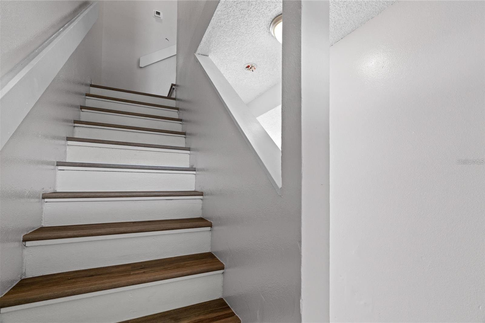 WASHINGTON SQUARE TOWNHOME CON - Residential