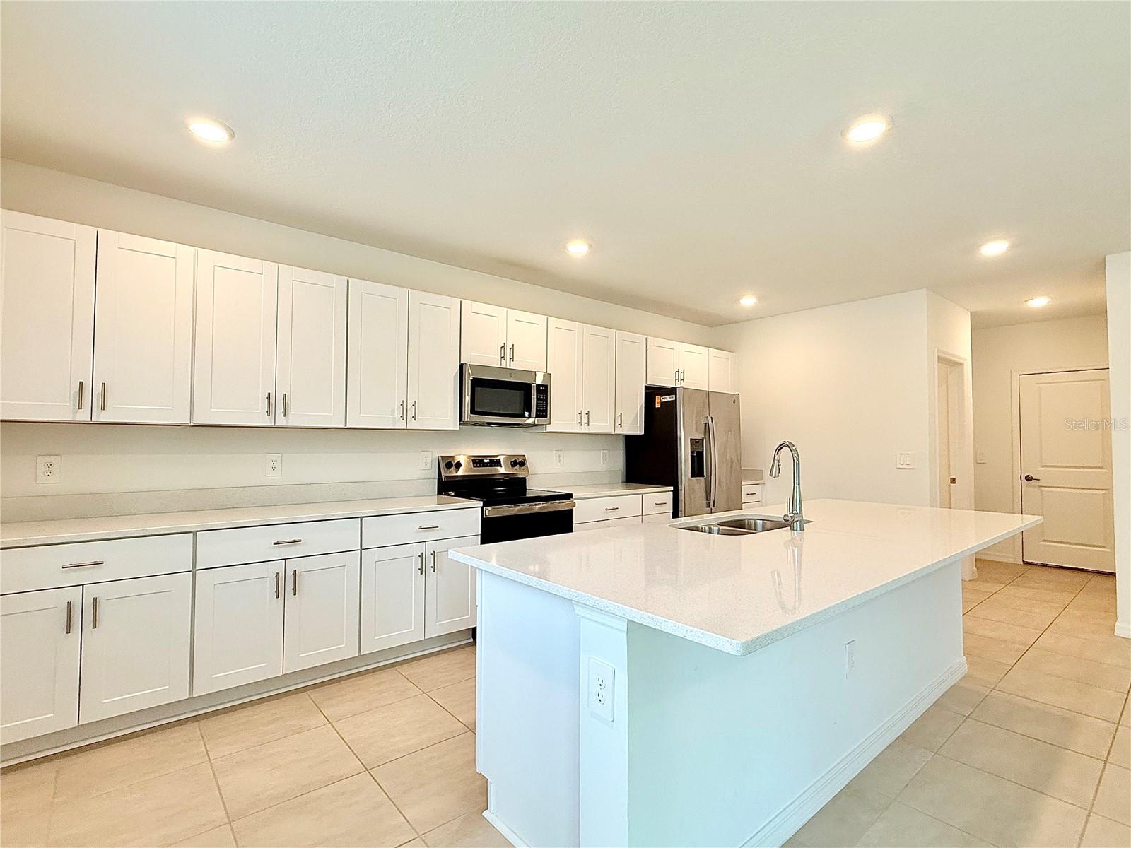 MARION CREEK ESTATES - Residential Lease