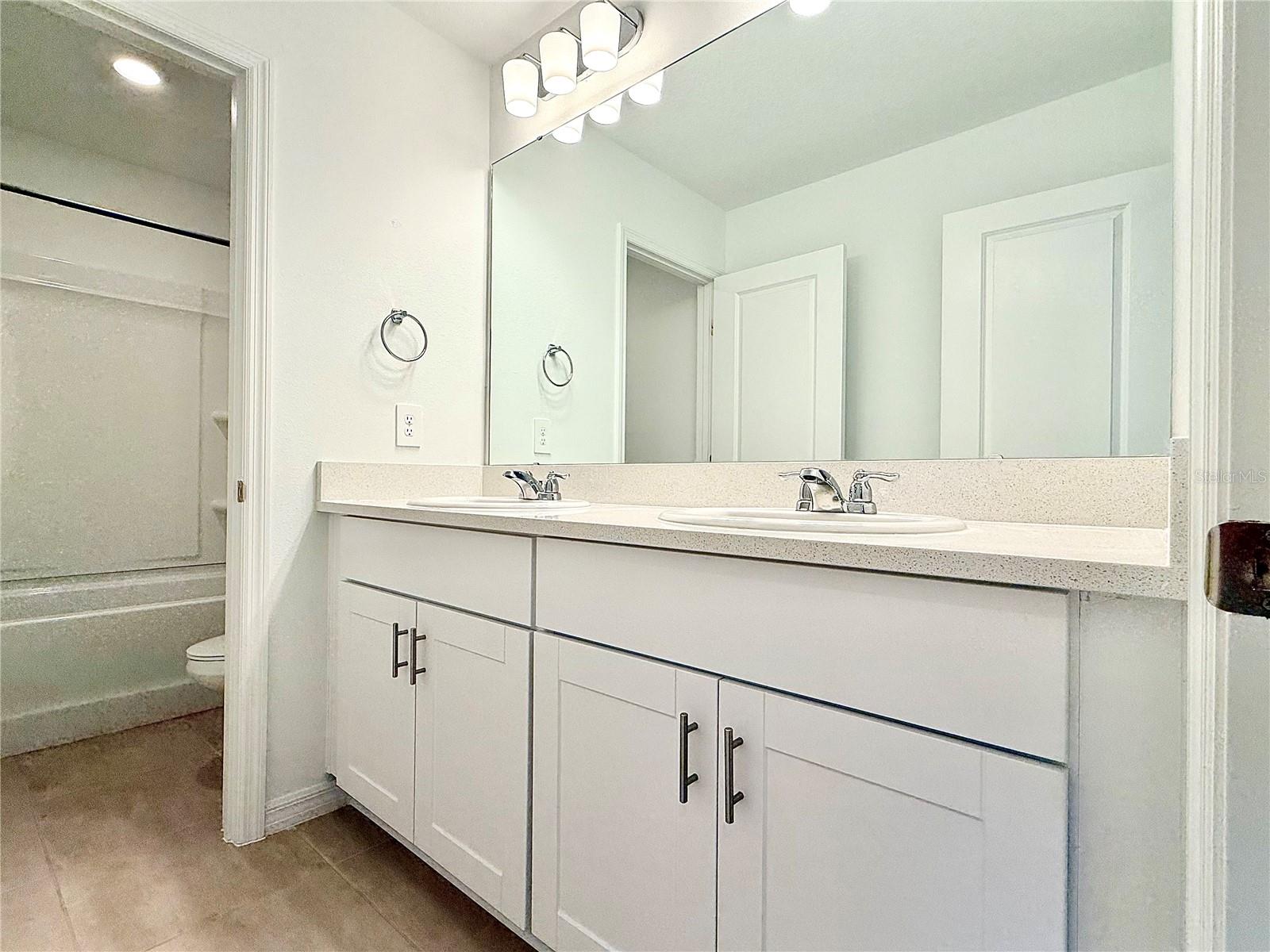 MARION CREEK ESTATES - Residential Lease