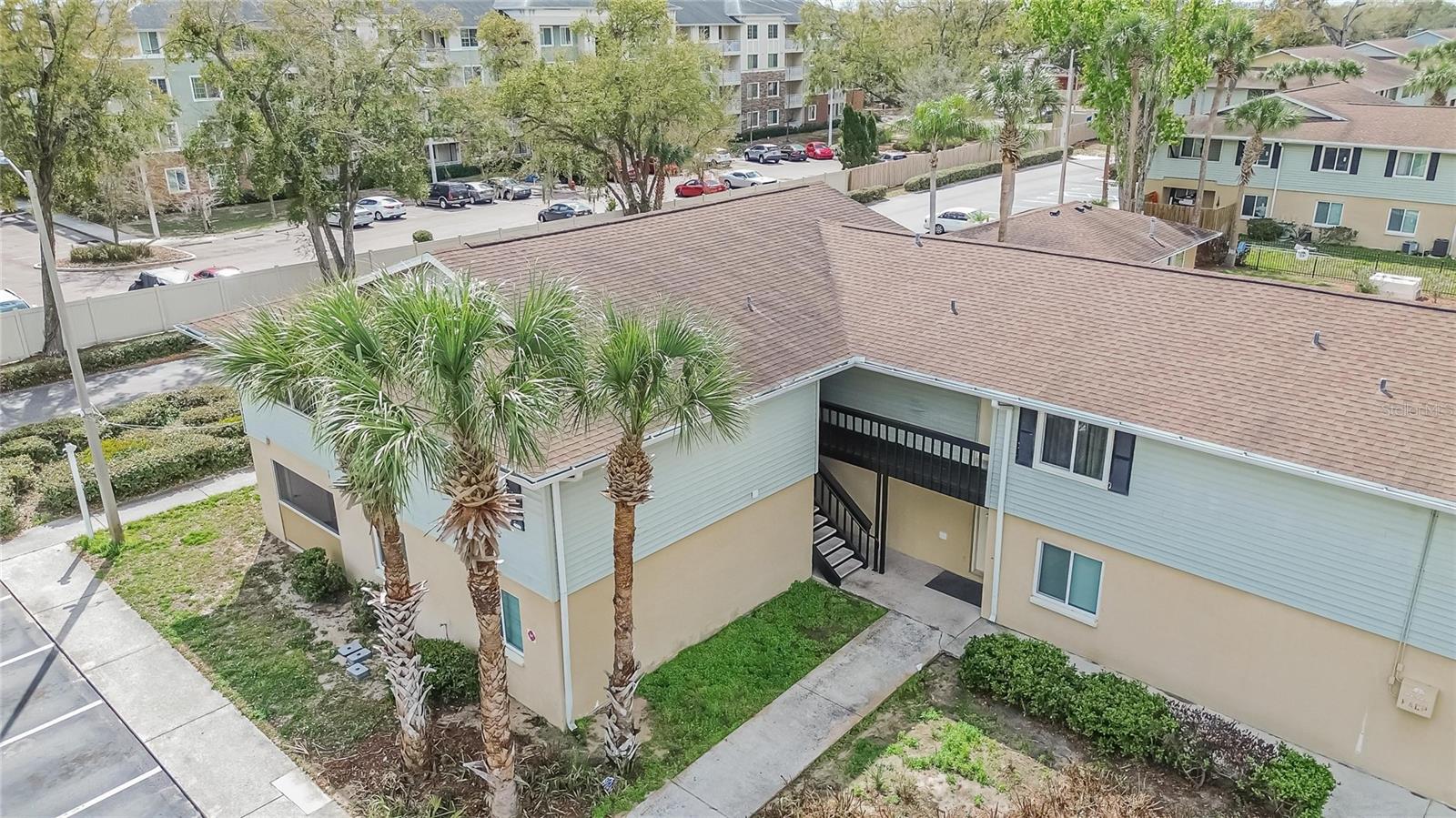 202 RED MAPLE PLACE 202