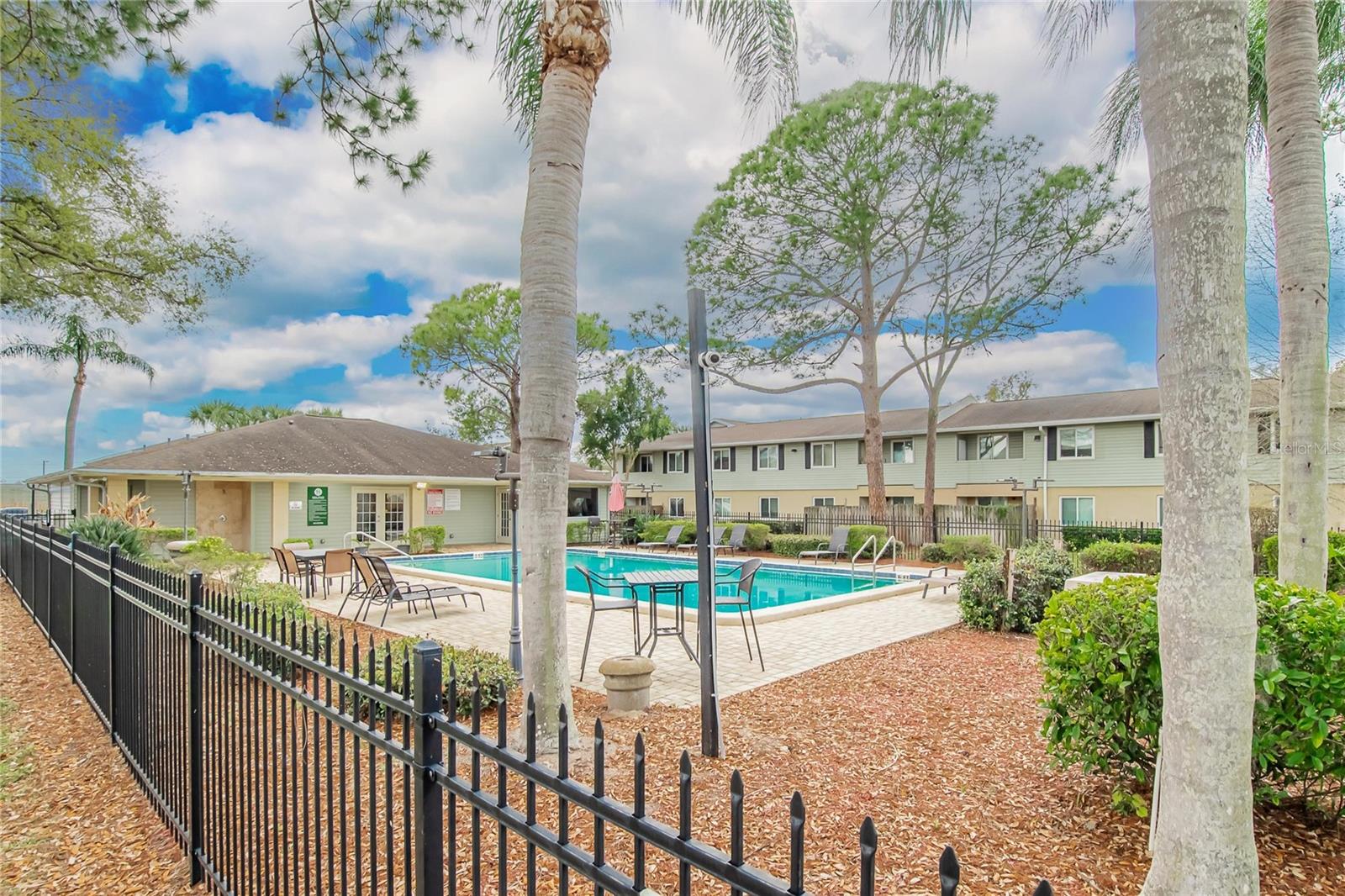 202 RED MAPLE PLACE 202