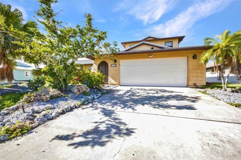 Photo of 18566 Arapahoe Circle, Port Charlotte, FL 33948 (MLS # C7511047)