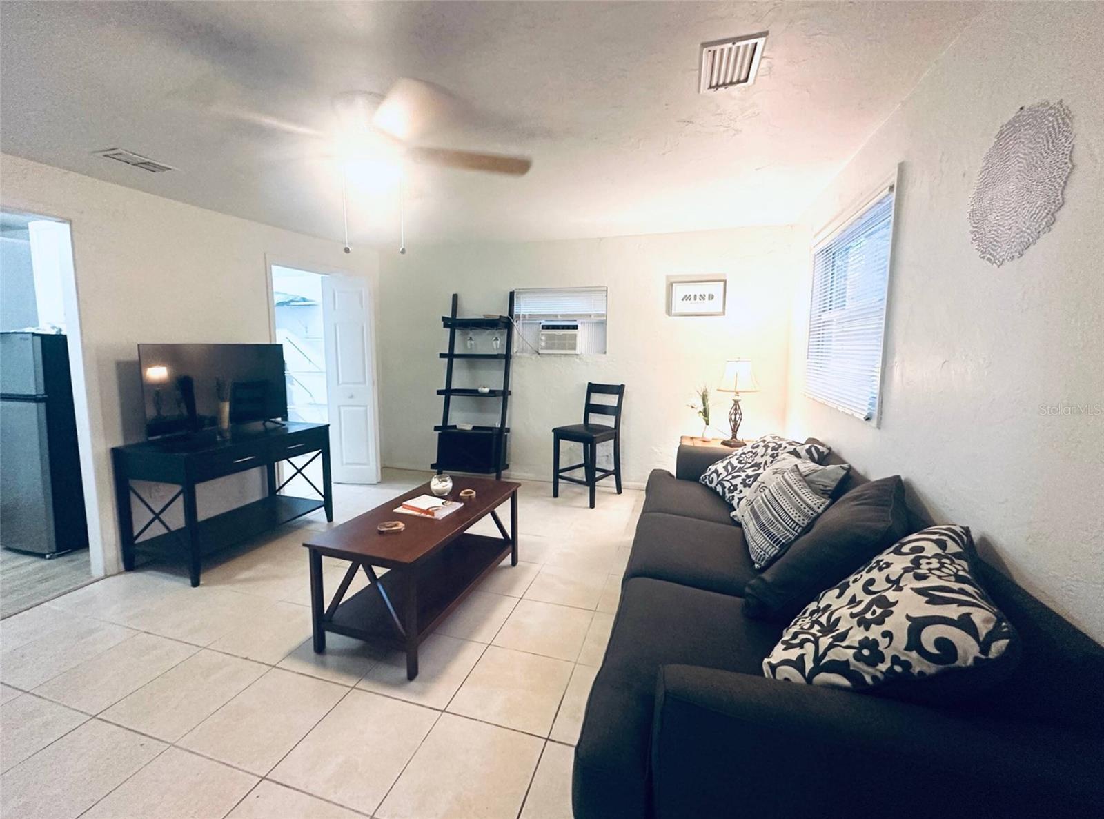 VICTORY HEIGHTS - Residential