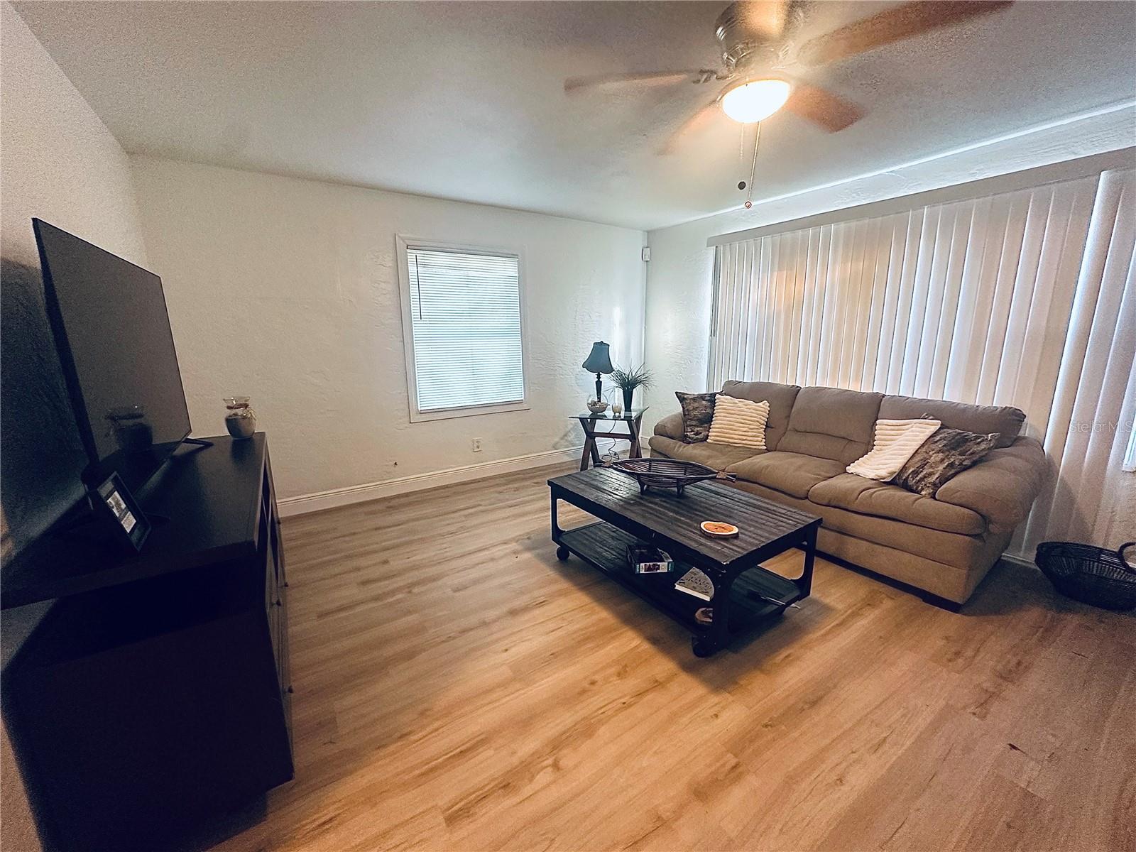 VICTORY HEIGHTS - Residential