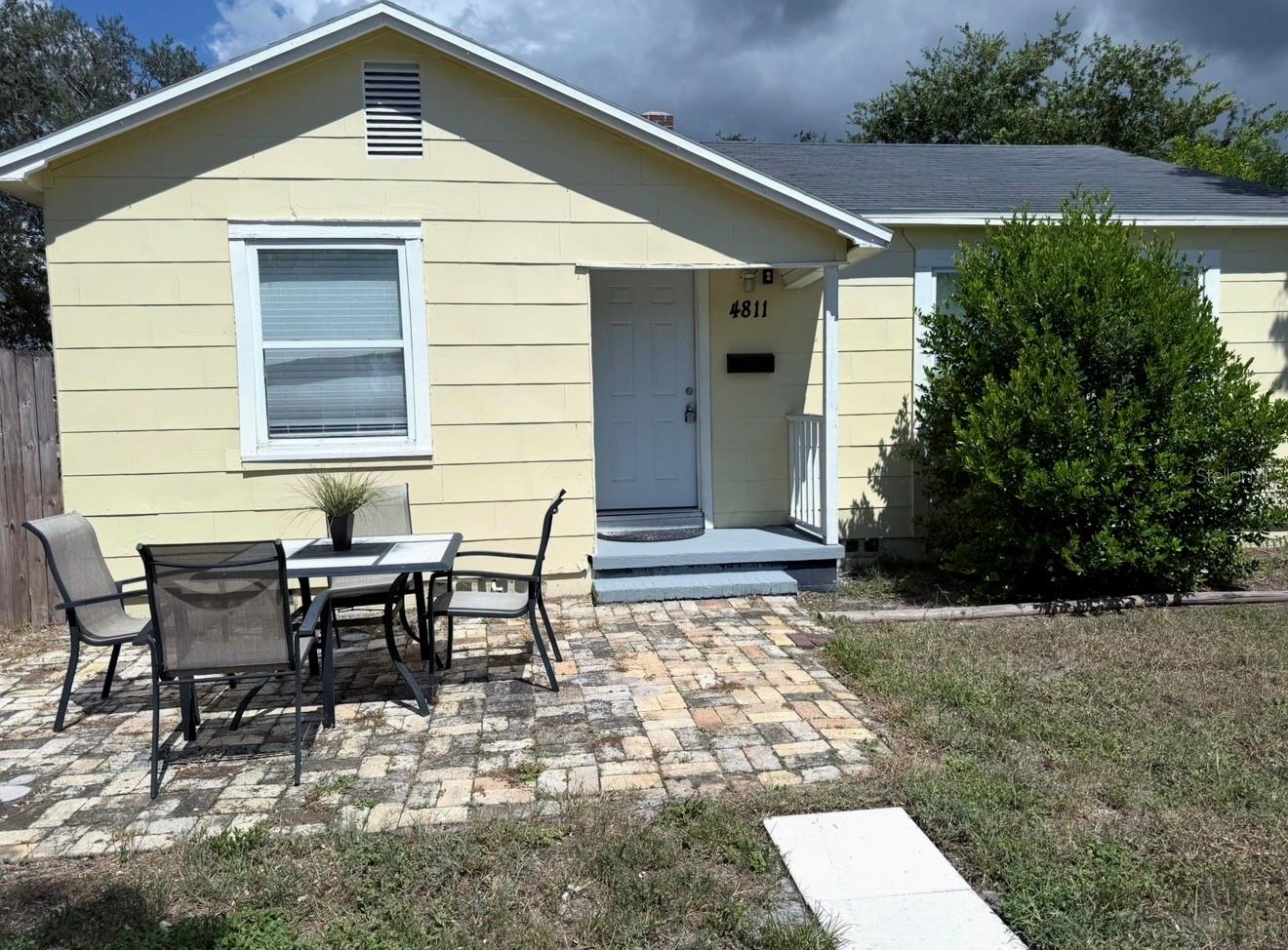 VICTORY HEIGHTS - Residential