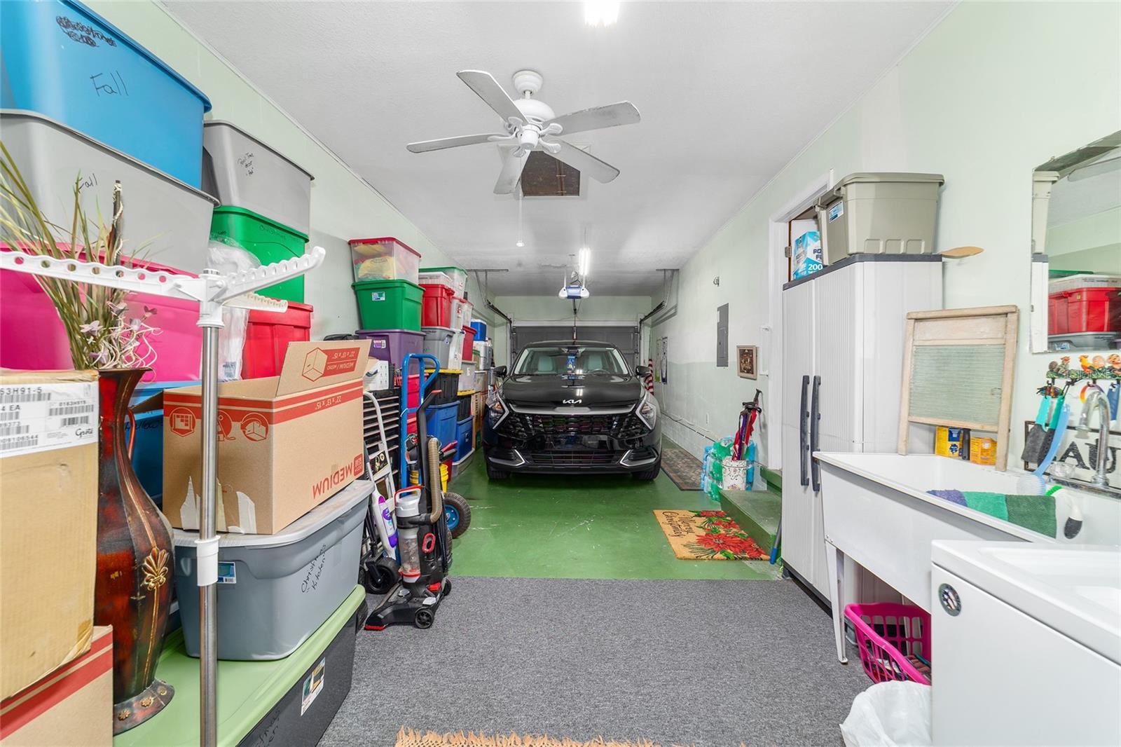 ON TOP OF THE WORLD - Residential