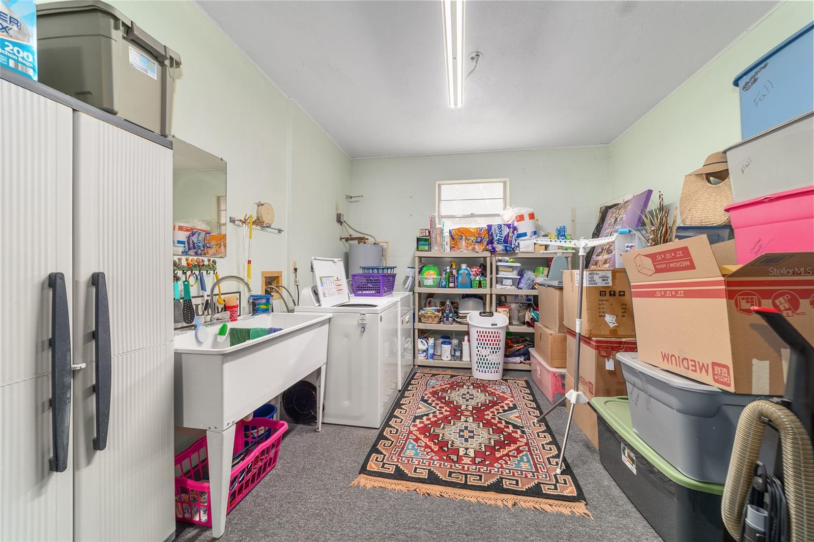 ON TOP OF THE WORLD - Residential