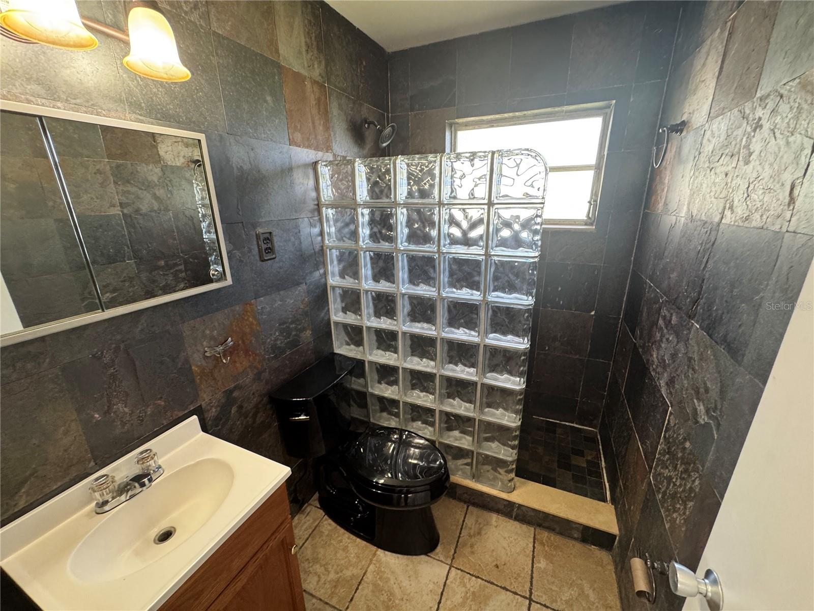 PORT CHARLOTTE SEC 51 01 - Residential Lease