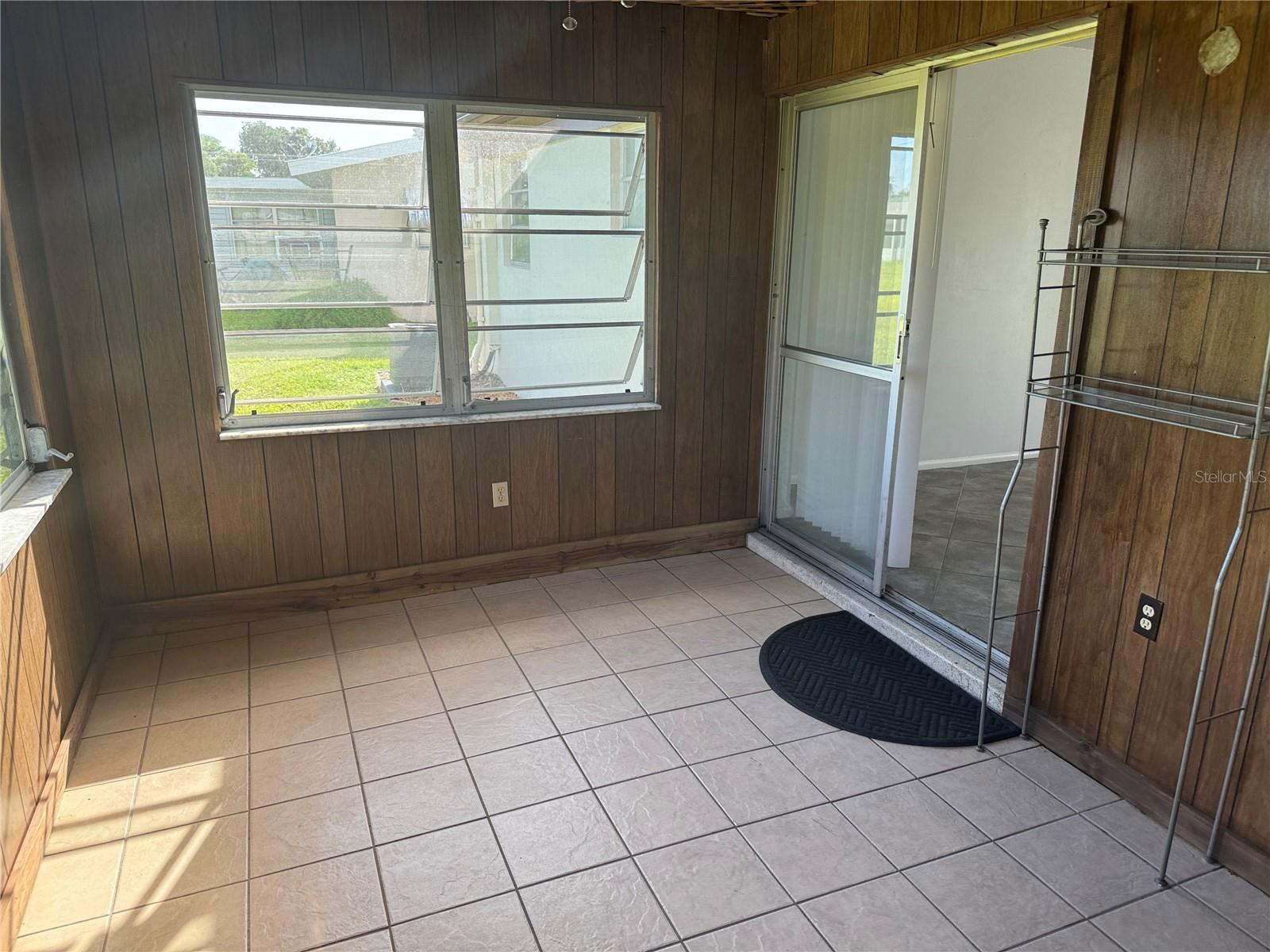 PORT CHARLOTTE SEC 51 01 - Residential Lease