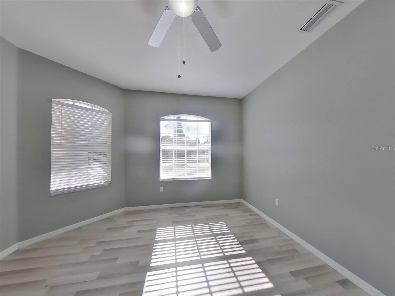 PORT CHARLOTTE SUB 05 - Residential Lease