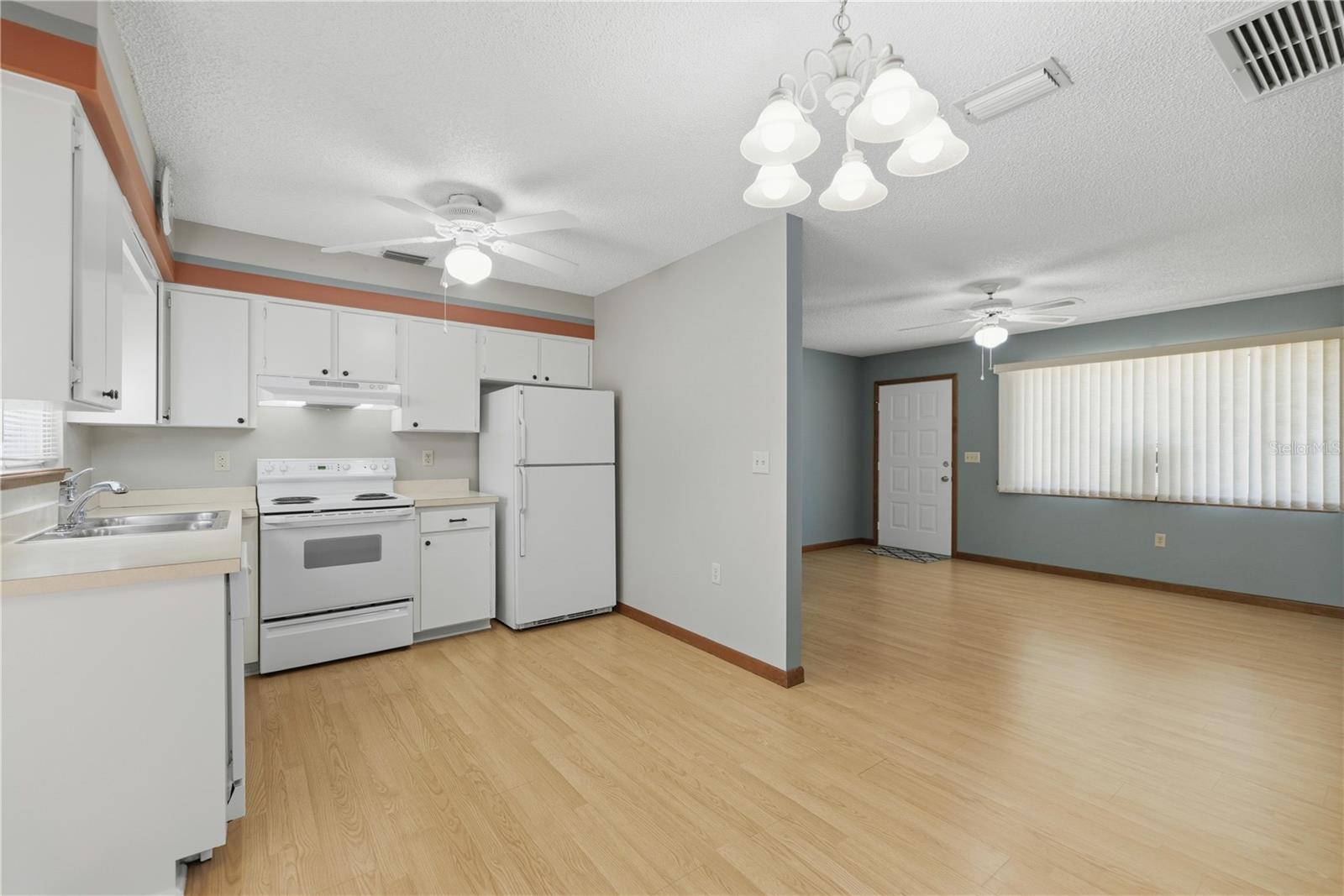 PALM CAY UN 02 - Residential