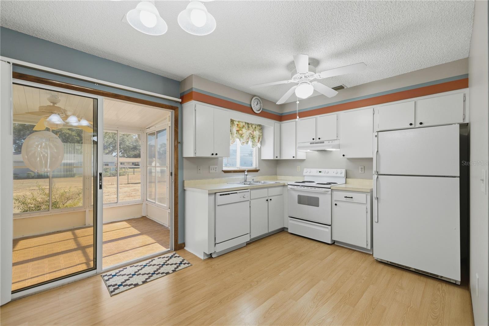 PALM CAY UN 02 - Residential