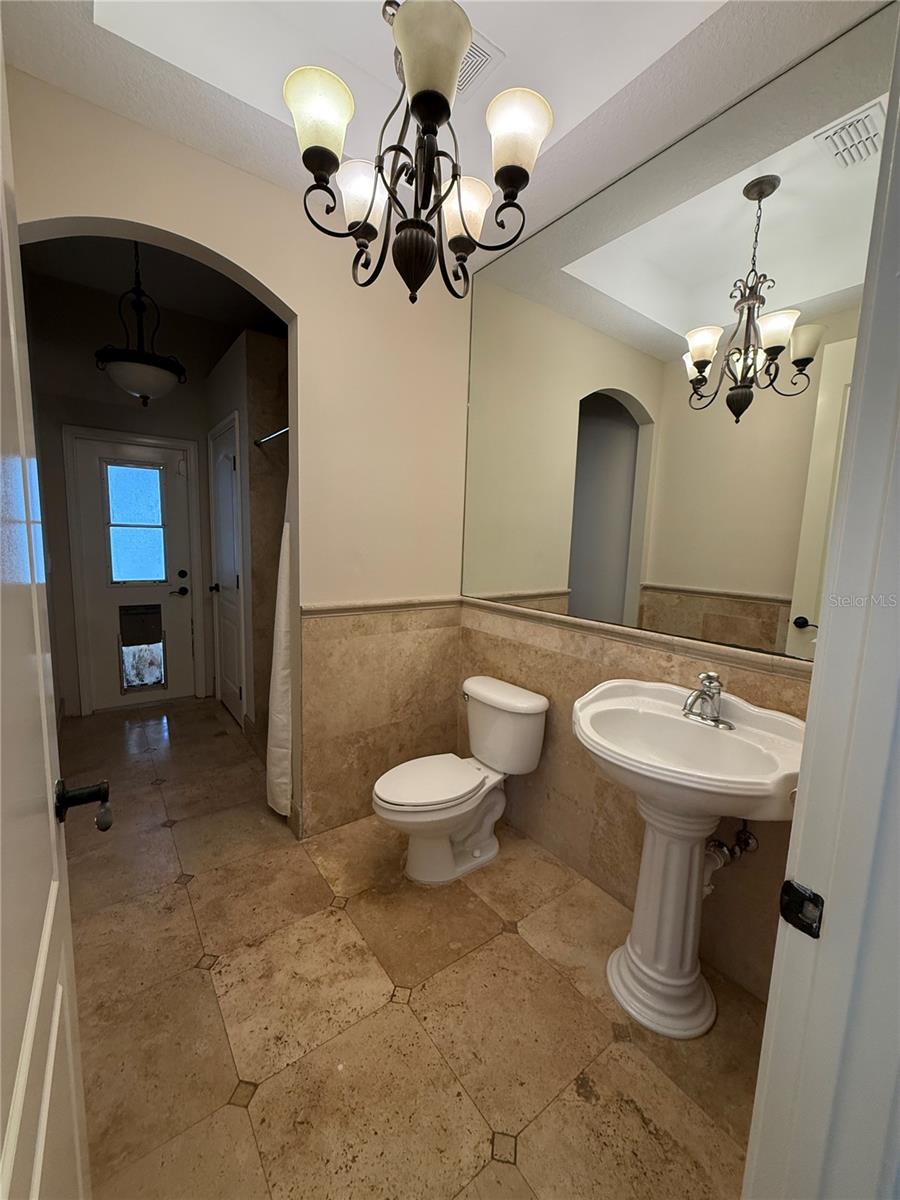 SEVILLE CHASE - Residential Lease