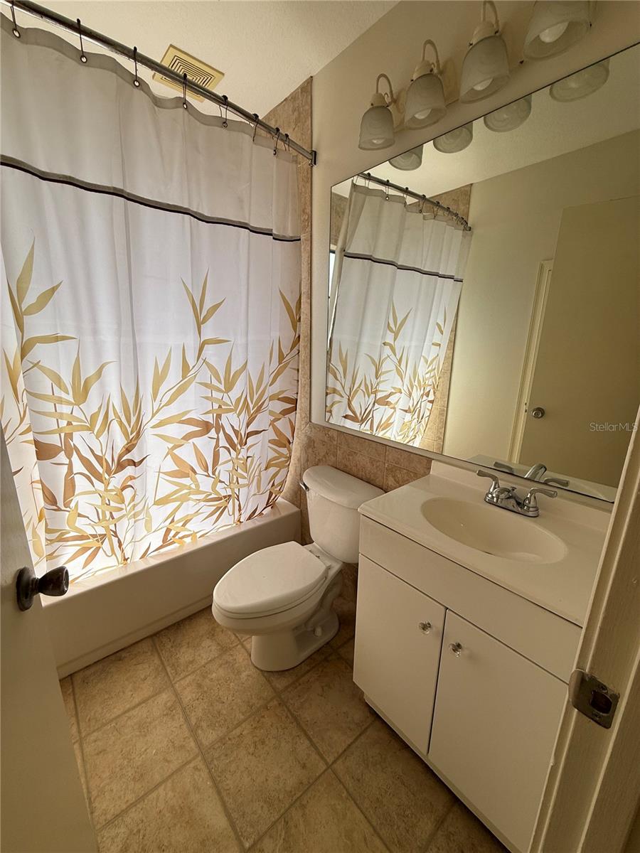 SEVILLE CHASE - Residential Lease