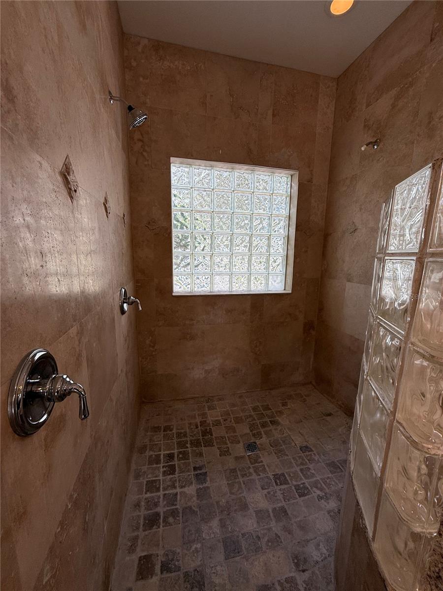 SEVILLE CHASE - Residential Lease