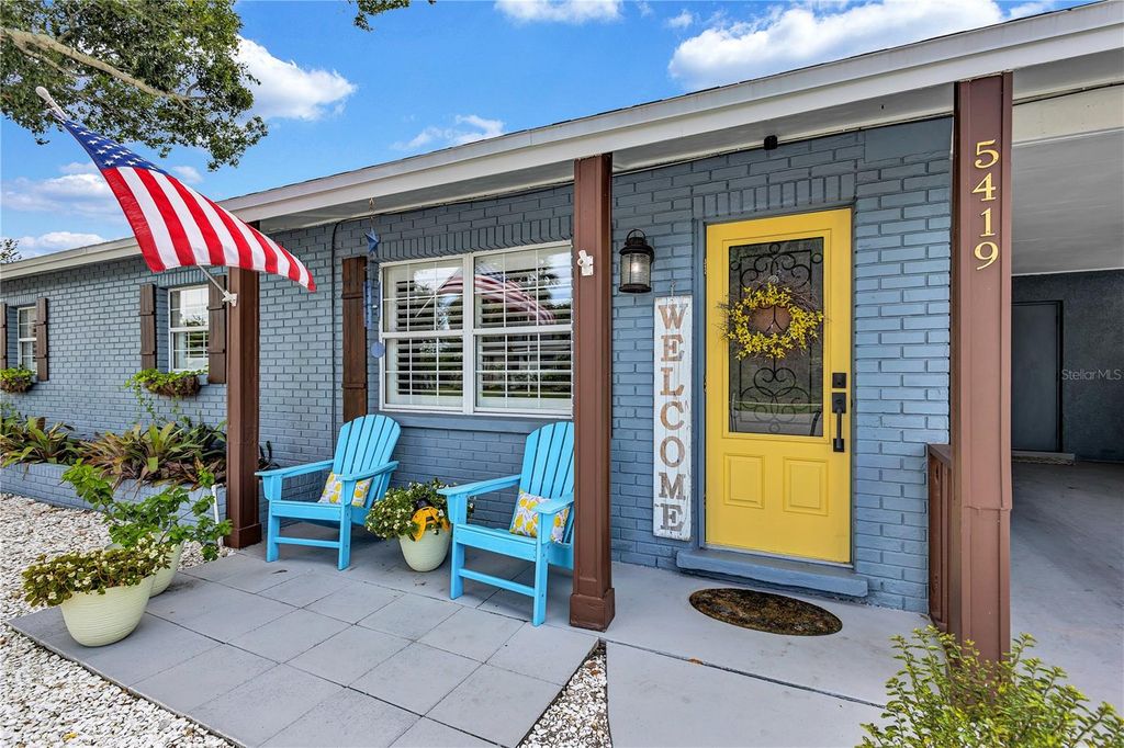 Photo of 5419 1st Avenue W, Bradenton, FL 34209 (MLS # G5101674)