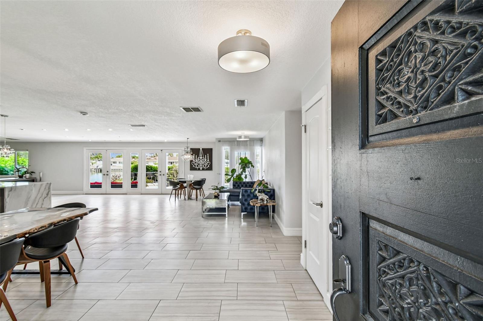 HOWARD ESTATES - Residential