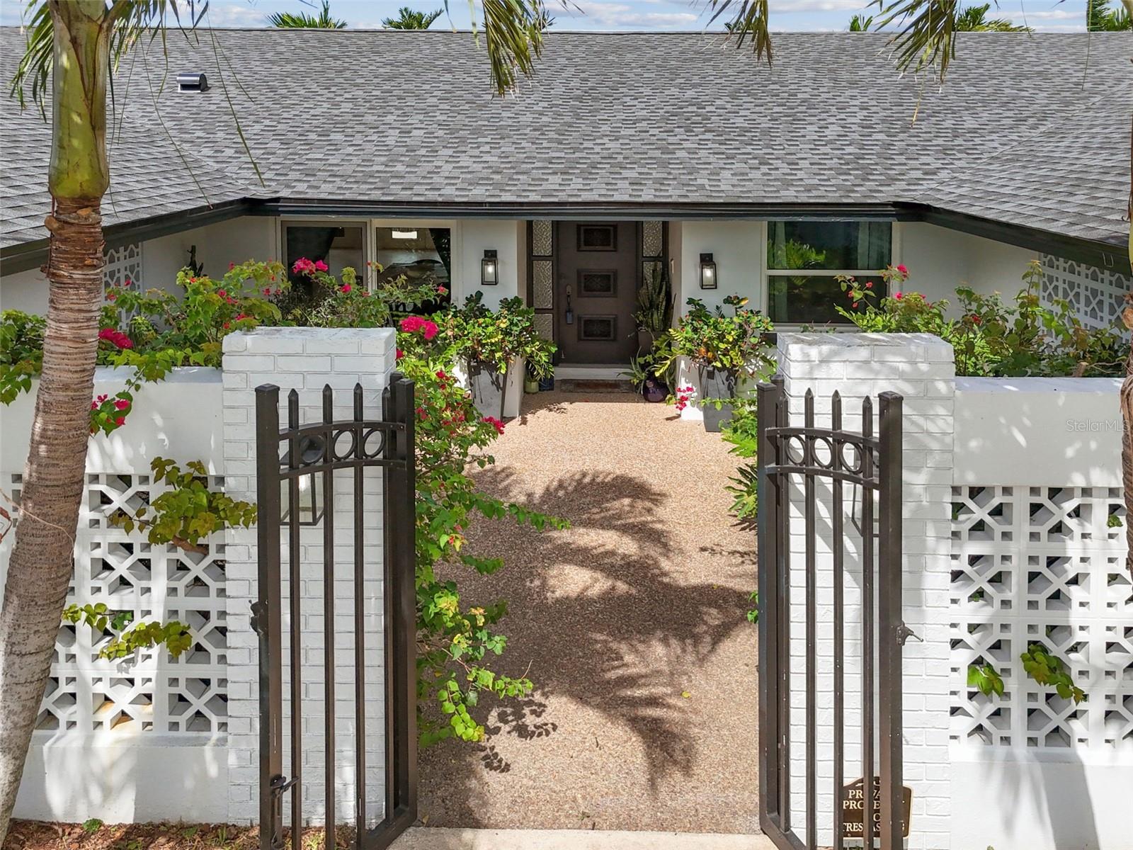 HOWARD ESTATES - Residential