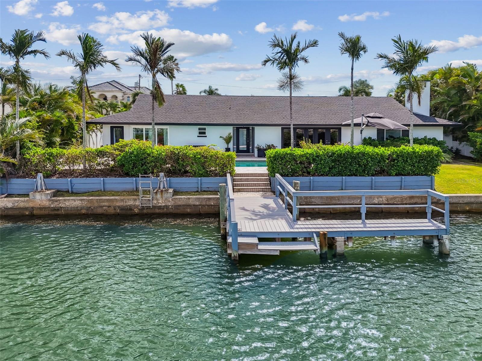 HOWARD ESTATES - Residential