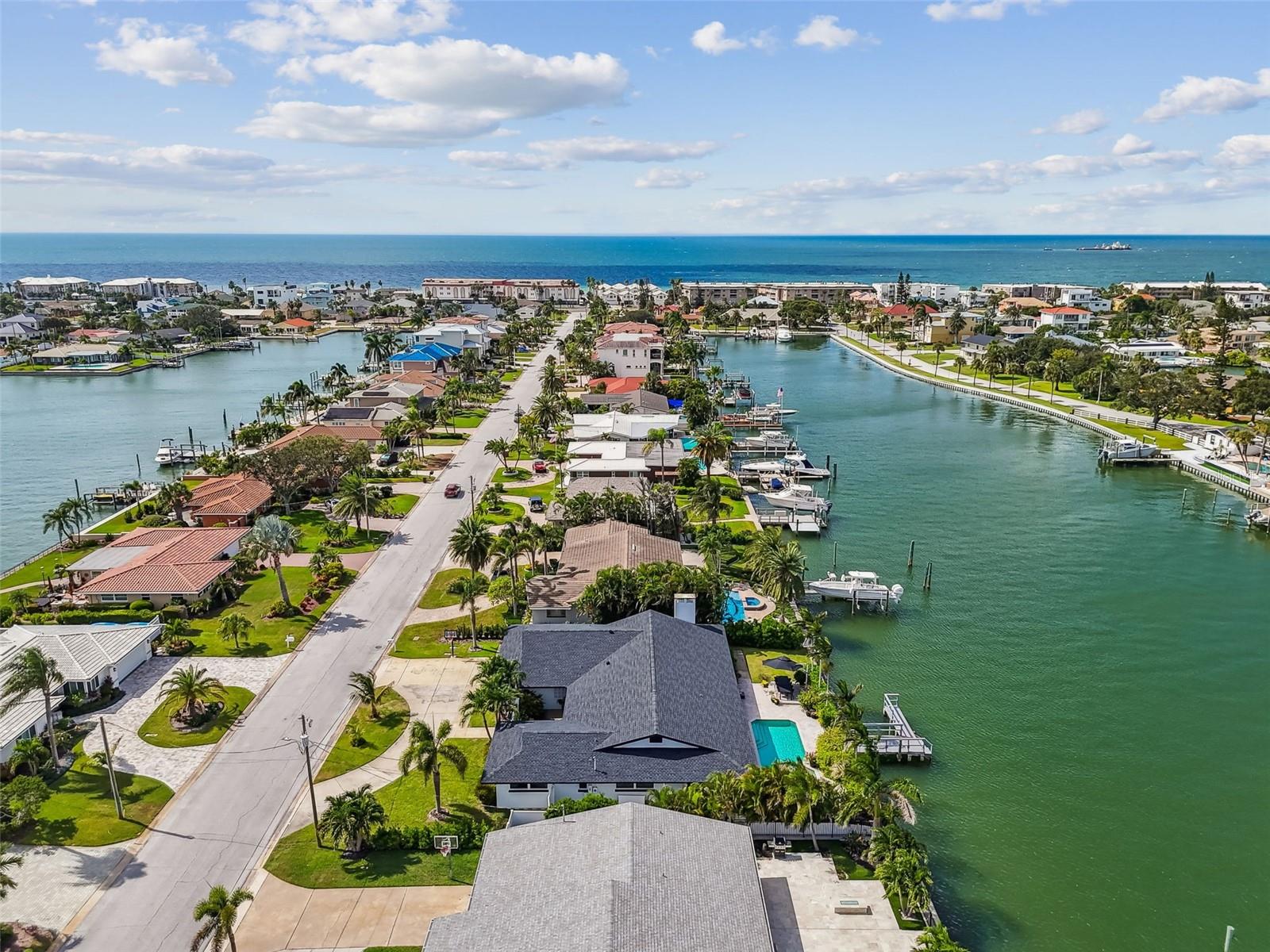 HOWARD ESTATES - Residential