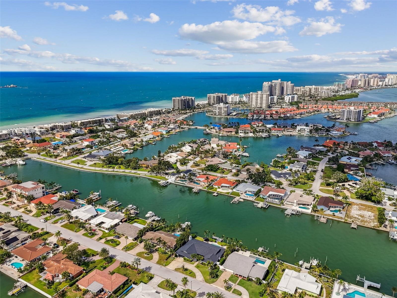 HOWARD ESTATES - Residential