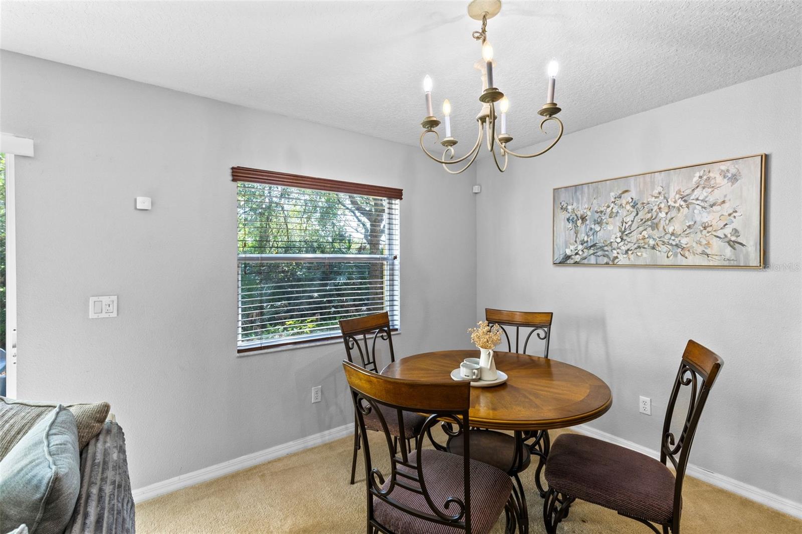 HAWTHORNE GLEN TWNHMS - Residential