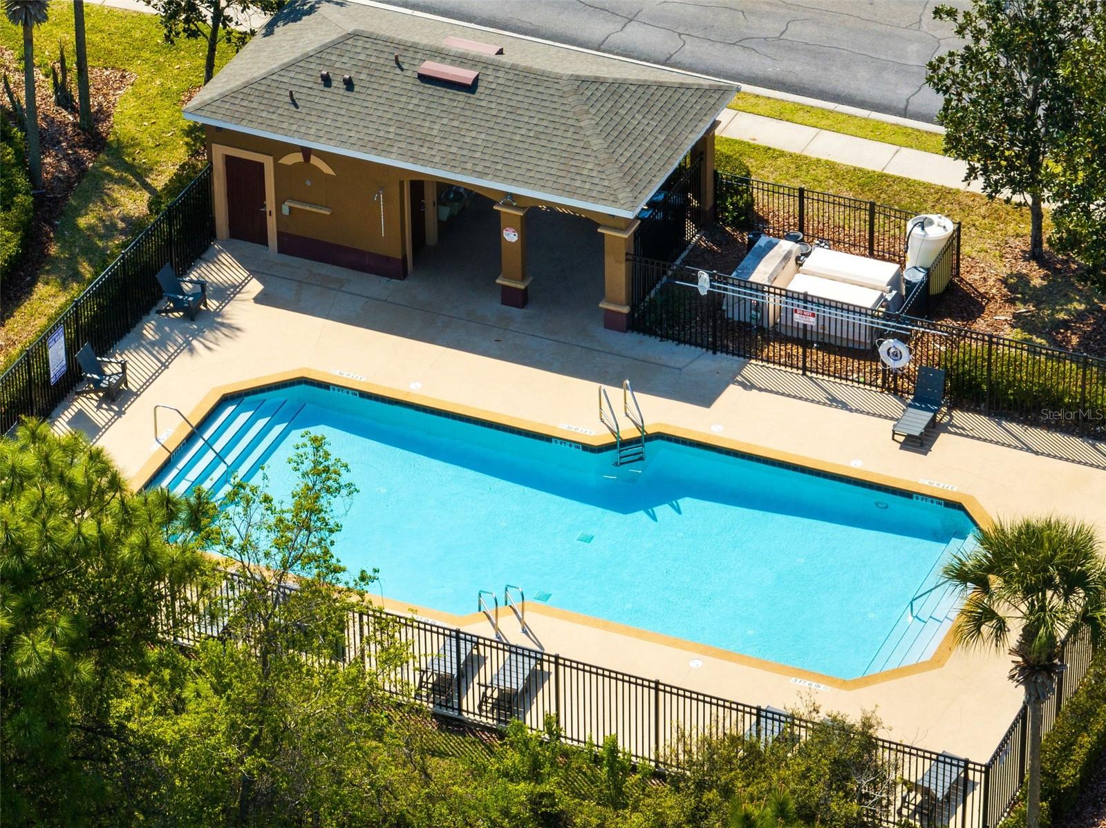 HAWTHORNE GLEN TWNHMS - Residential