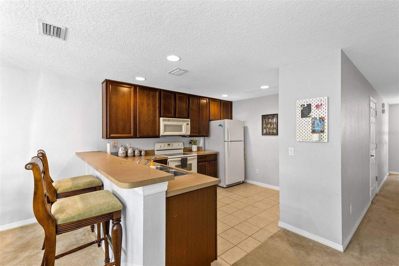 HAWTHORNE GLEN TWNHMS - Residential