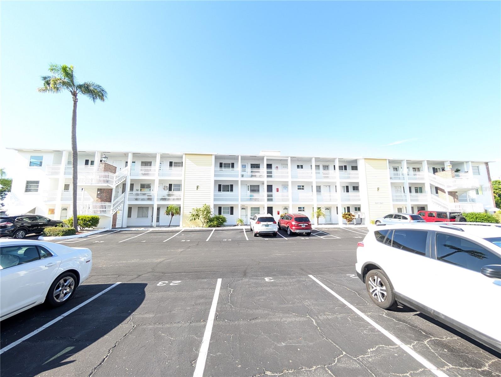 1563 LEISURE DRIVE F35