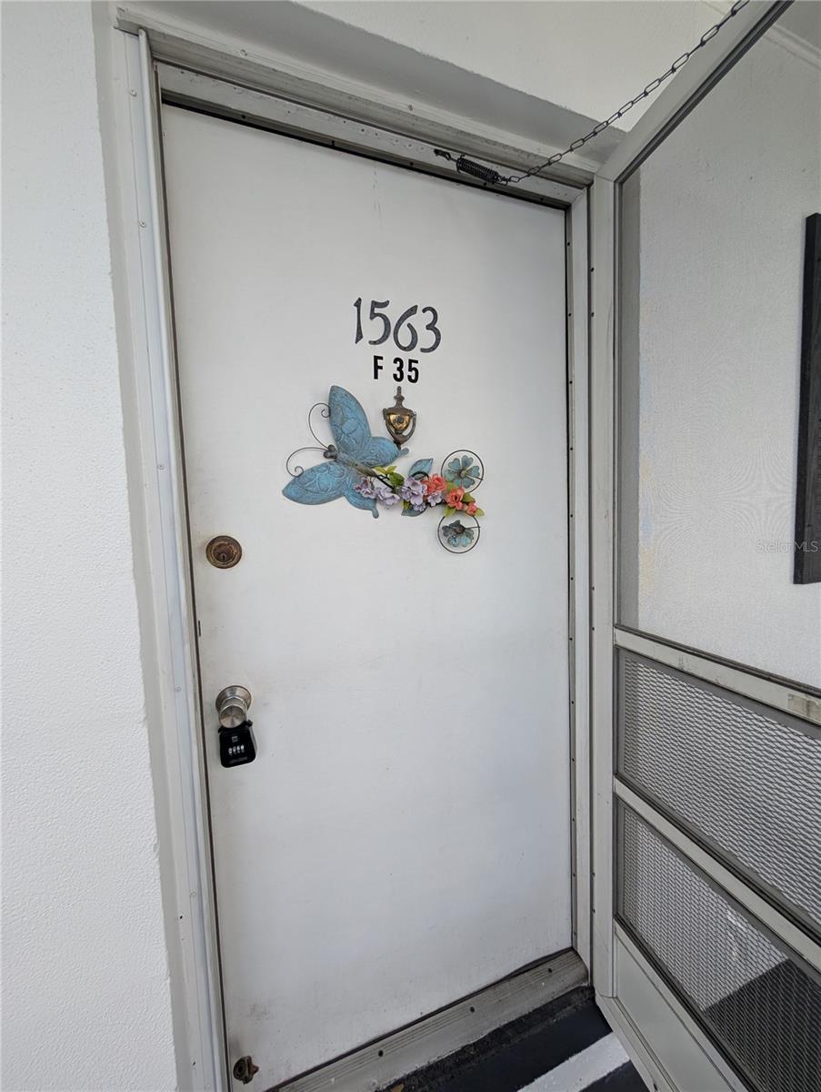 BAYSHORE GARDENS APTS 4 - Residential