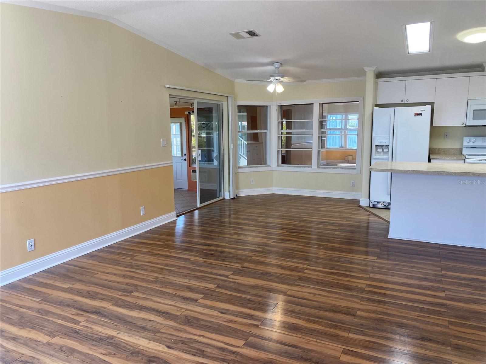 HARBOR COVE - Residential