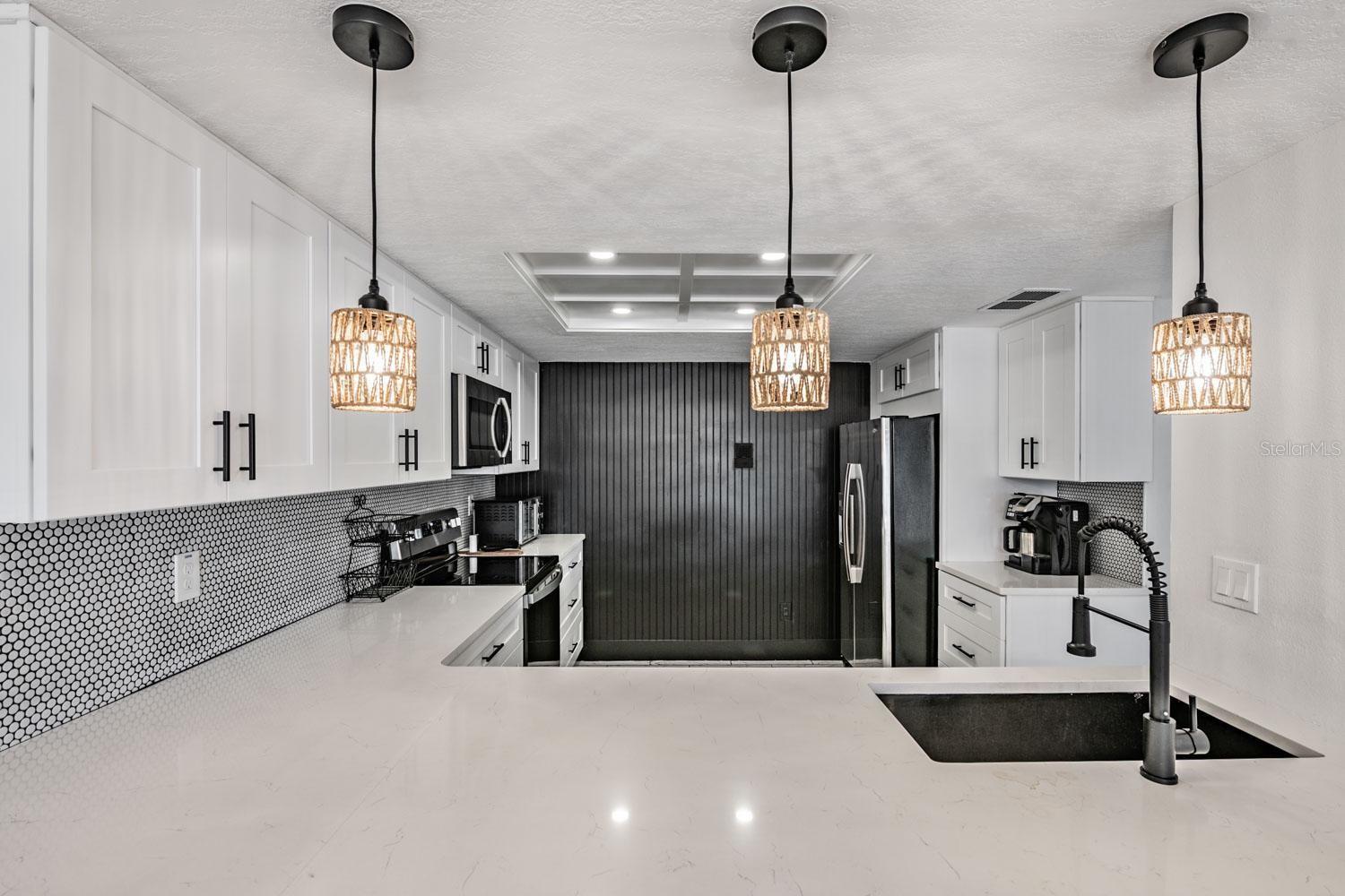 MACEDONIAN CONDO - Residential