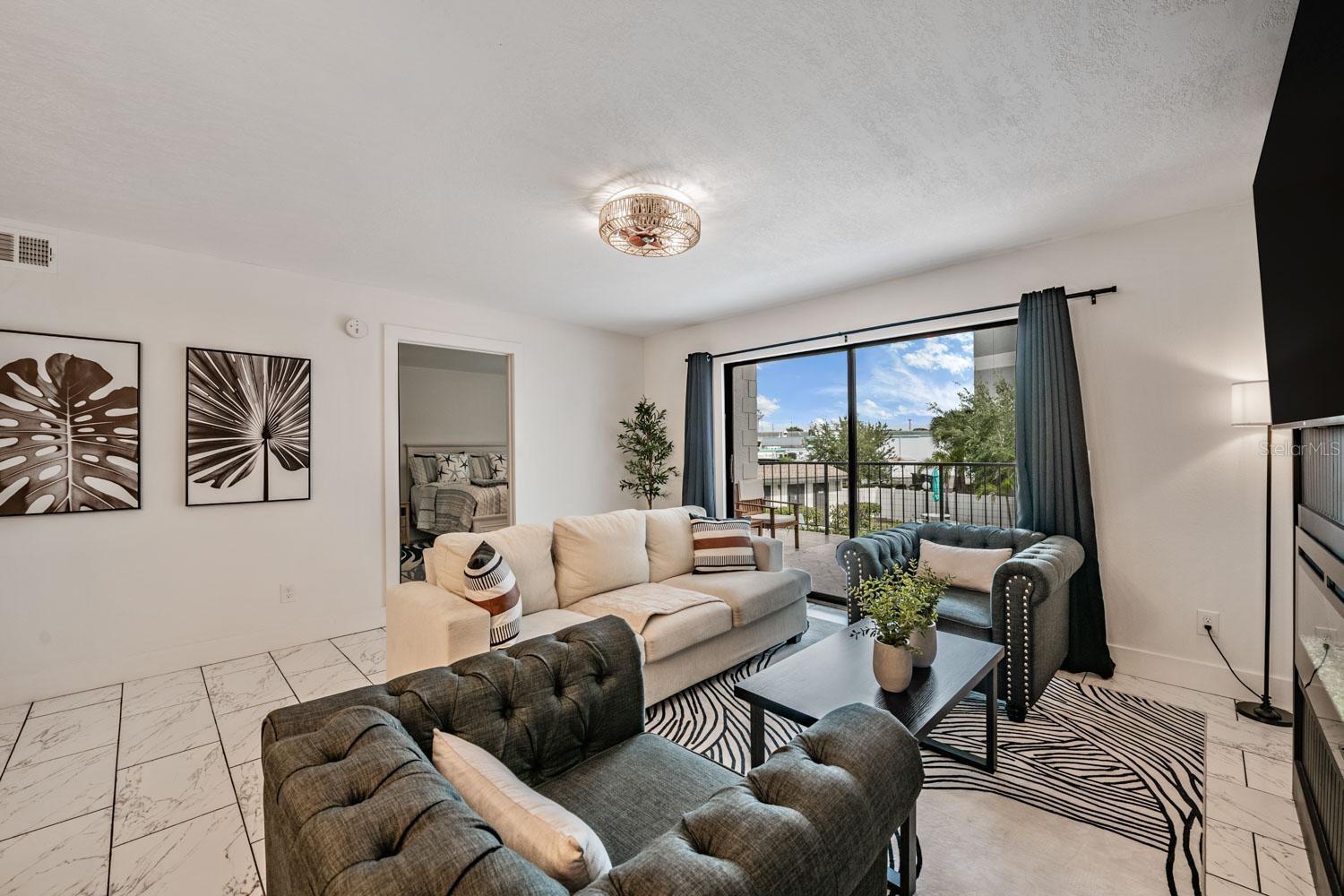MACEDONIAN CONDO - Residential