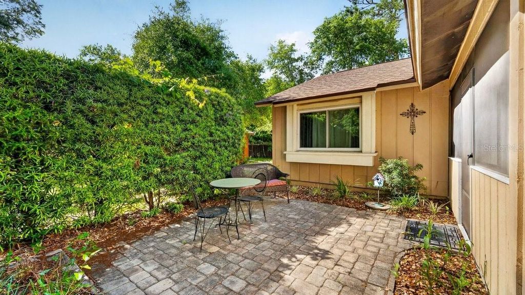 Photo of 304 Gatewood Court, Ormond Beach, FL 32174 (MLS # V4949014)