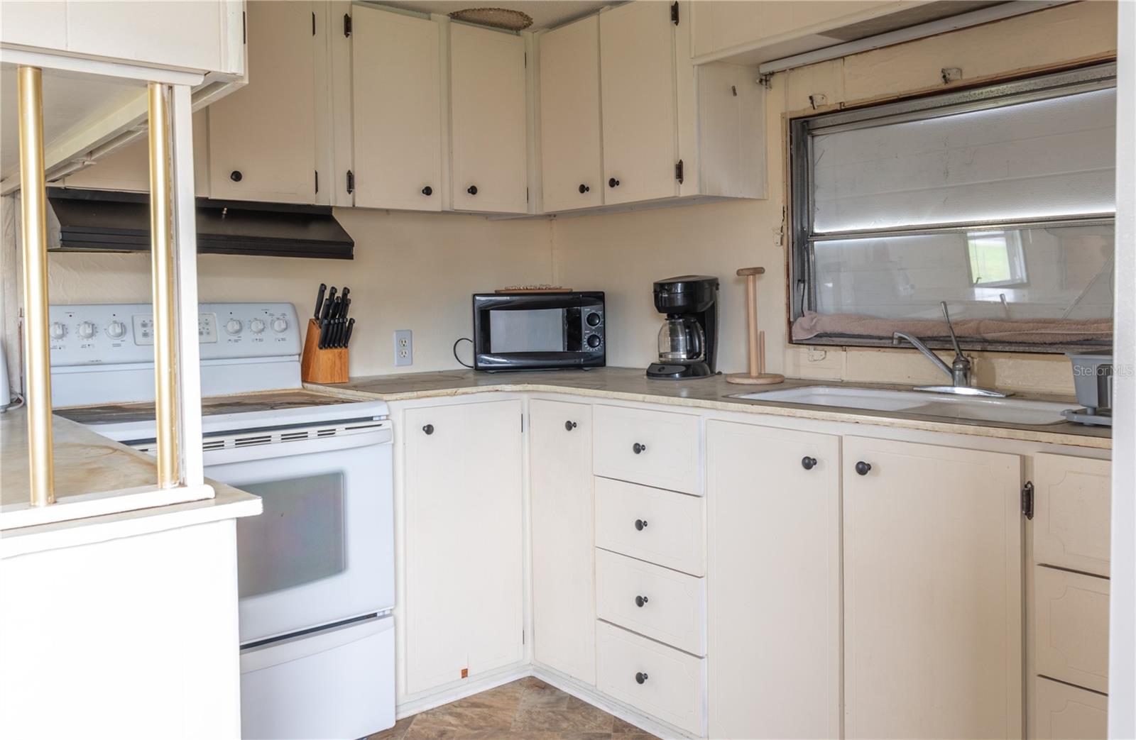 BETMAR ACRES - Residential
