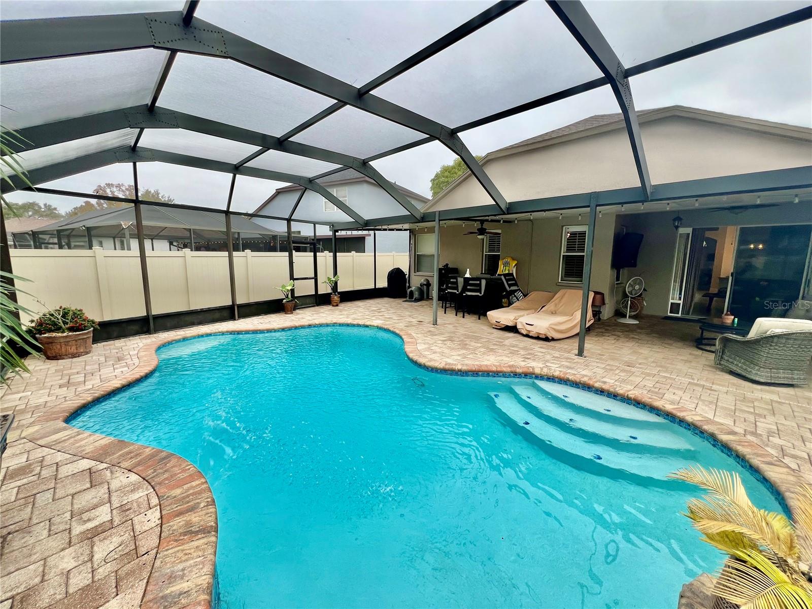 WHISPERING OAKS SECOND ADDITIO - Residential Lease