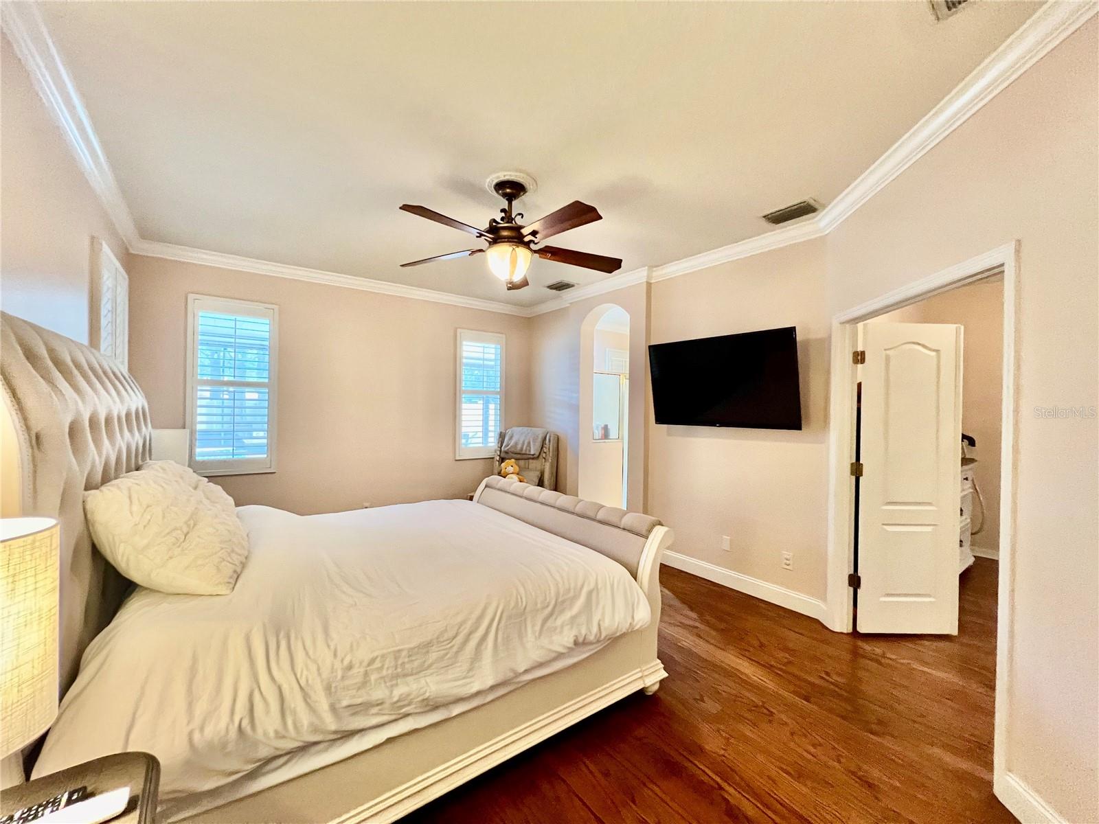 WHISPERING OAKS SECOND ADDITIO - Residential Lease