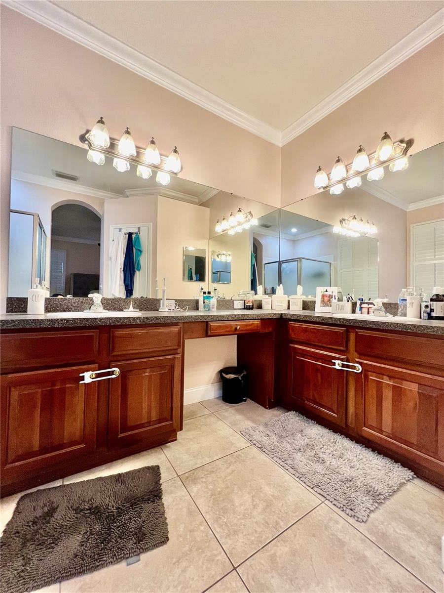 WHISPERING OAKS SECOND ADDITIO - Residential Lease