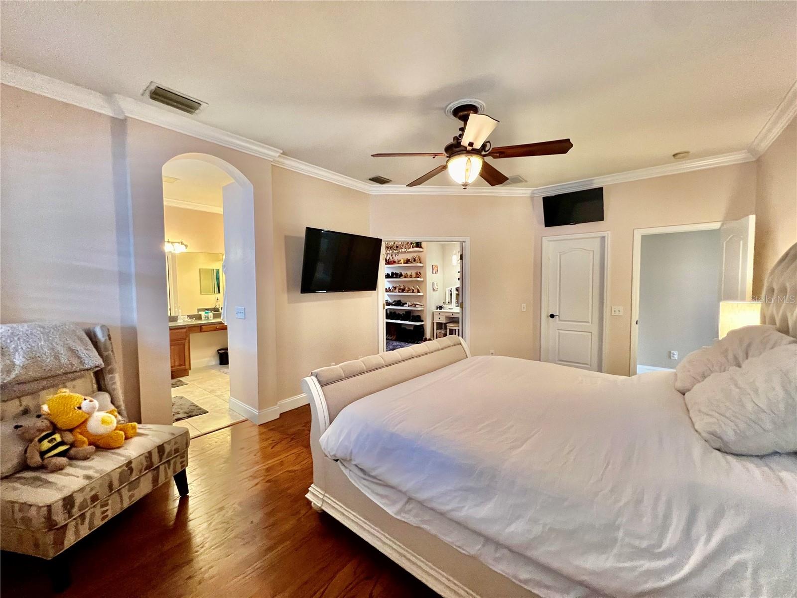 WHISPERING OAKS SECOND ADDITIO - Residential Lease