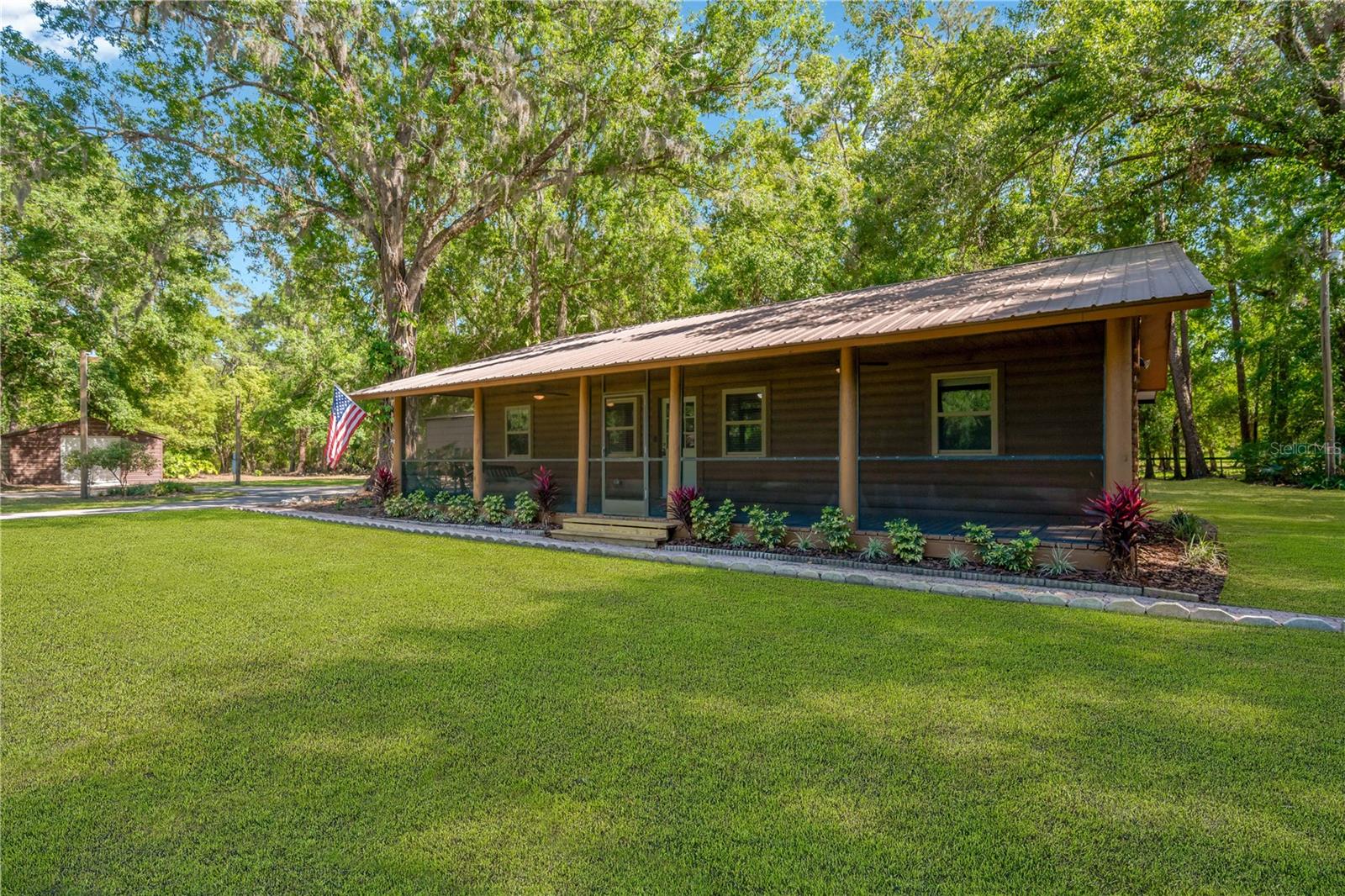 Listing image 2