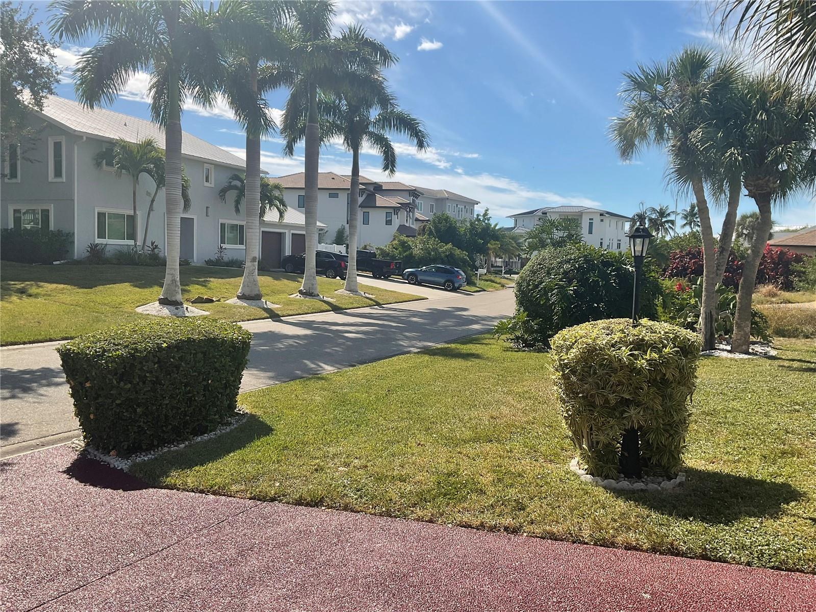 BAYWINDS ESTATES - Residential