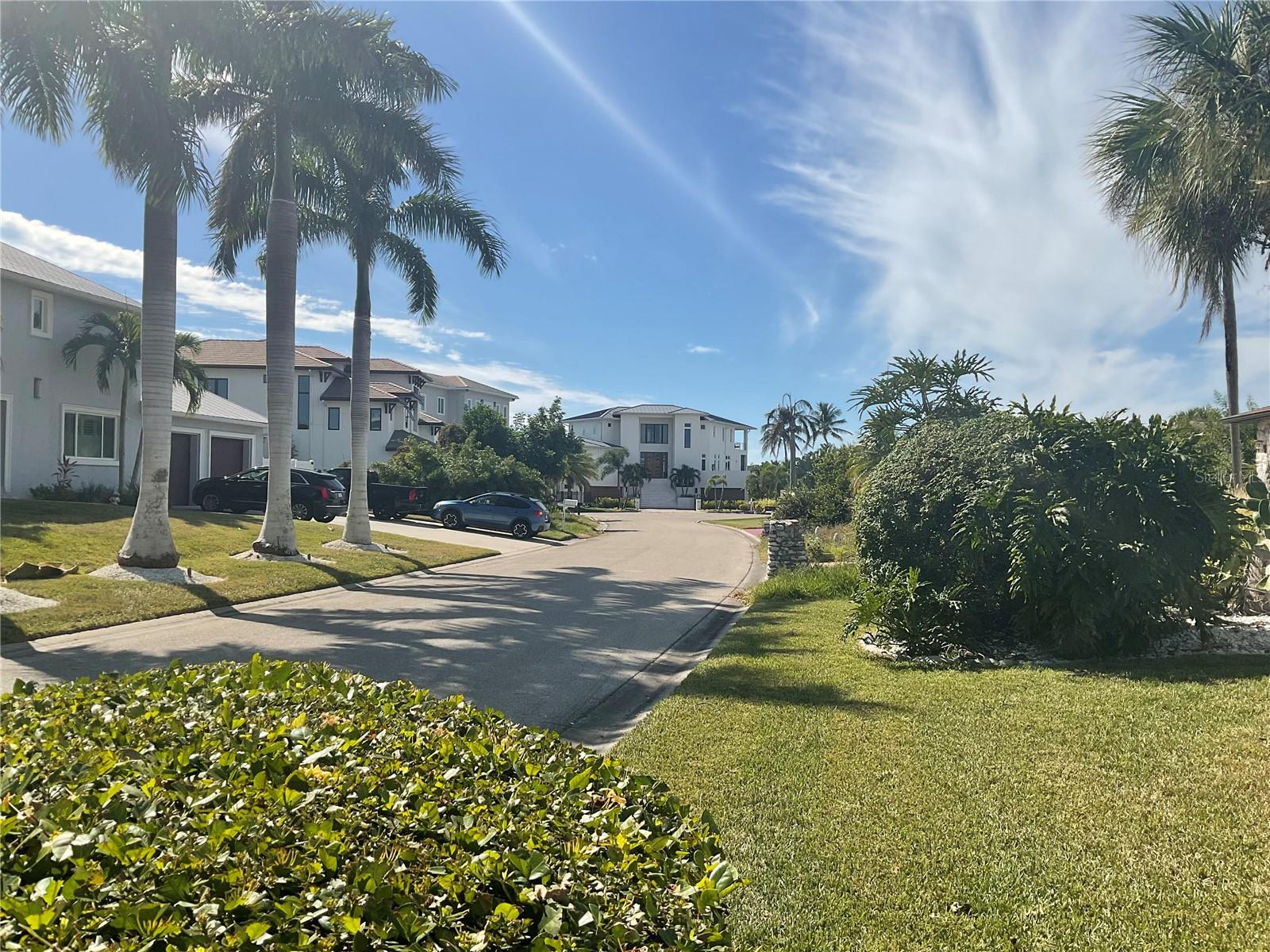 BAYWINDS ESTATES - Residential