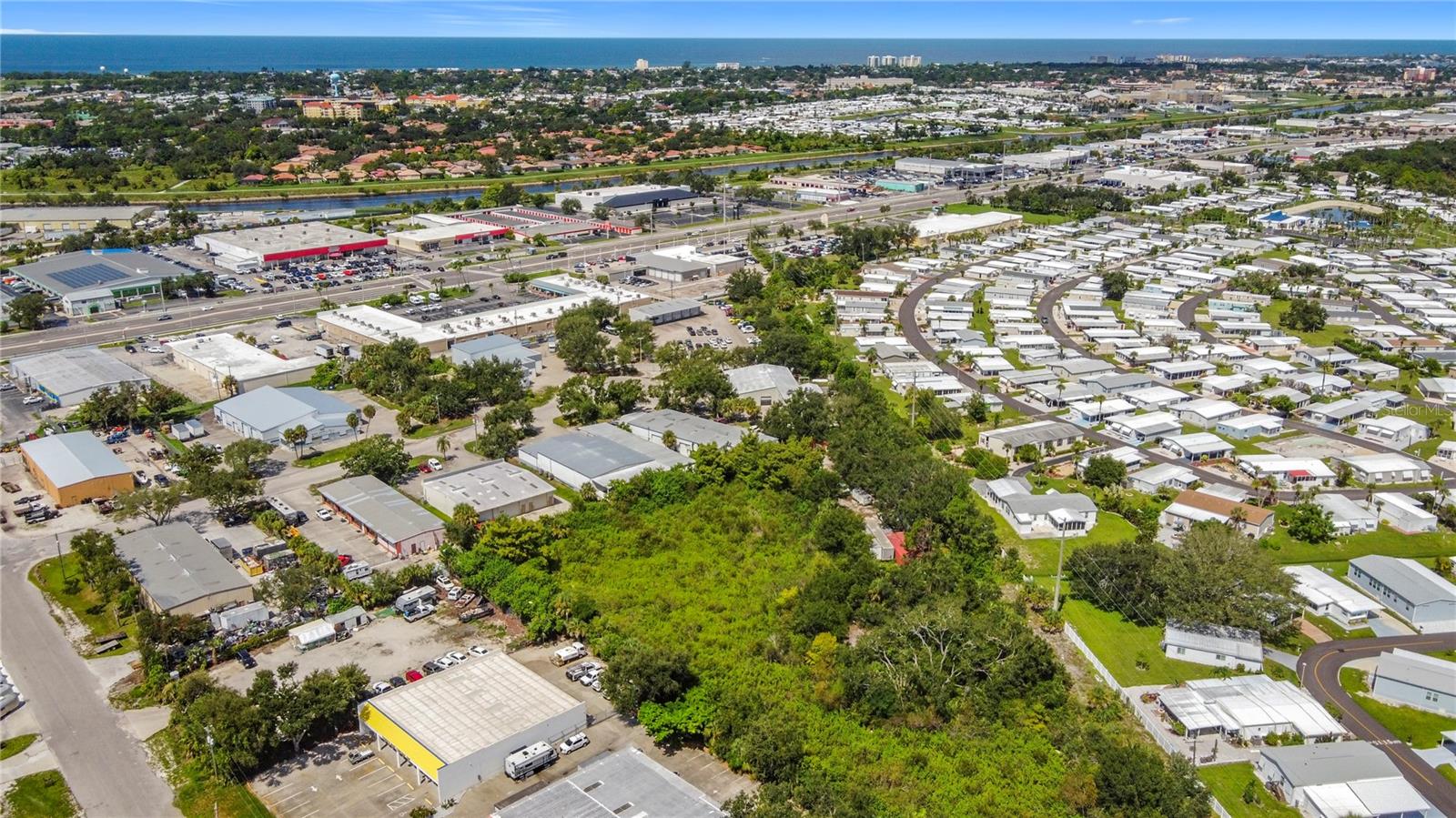 OAKWOOD BUS PARK - Land