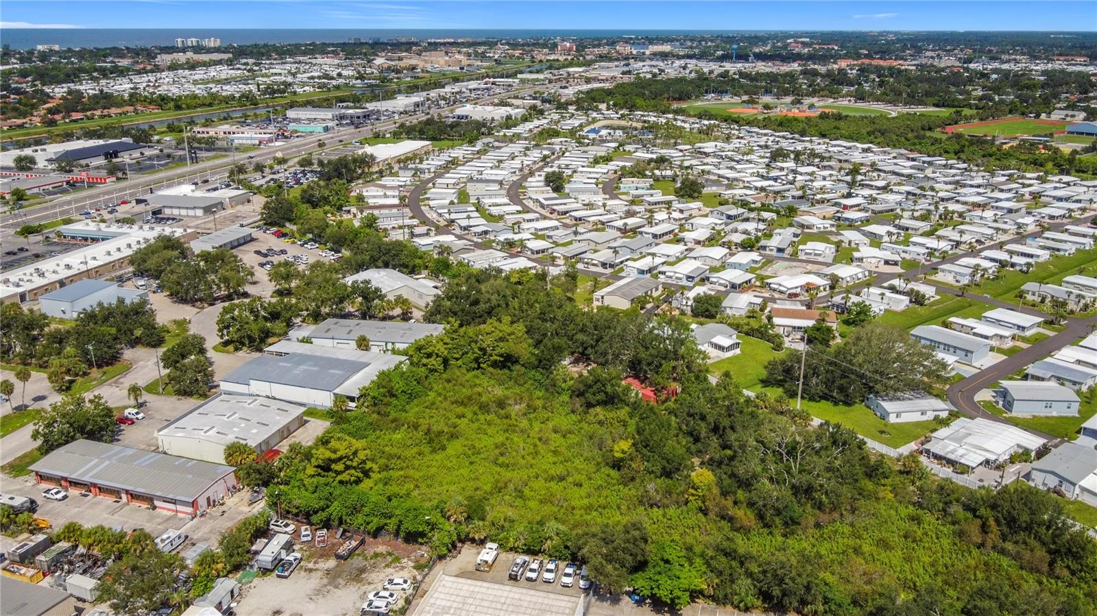 OAKWOOD BUS PARK - Land
