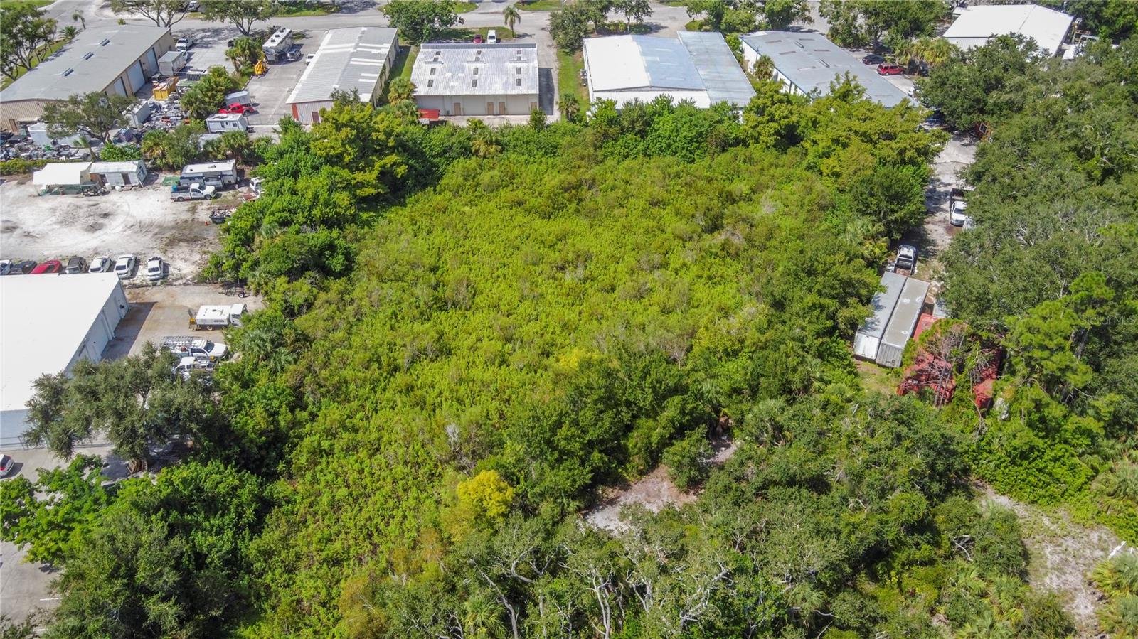 OAKWOOD BUS PARK - Land