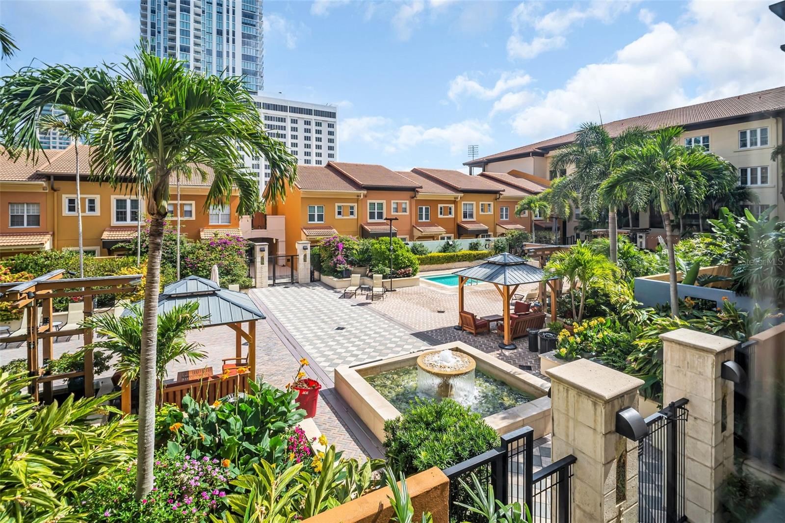 MADISON AT ST PETE II - Residential
