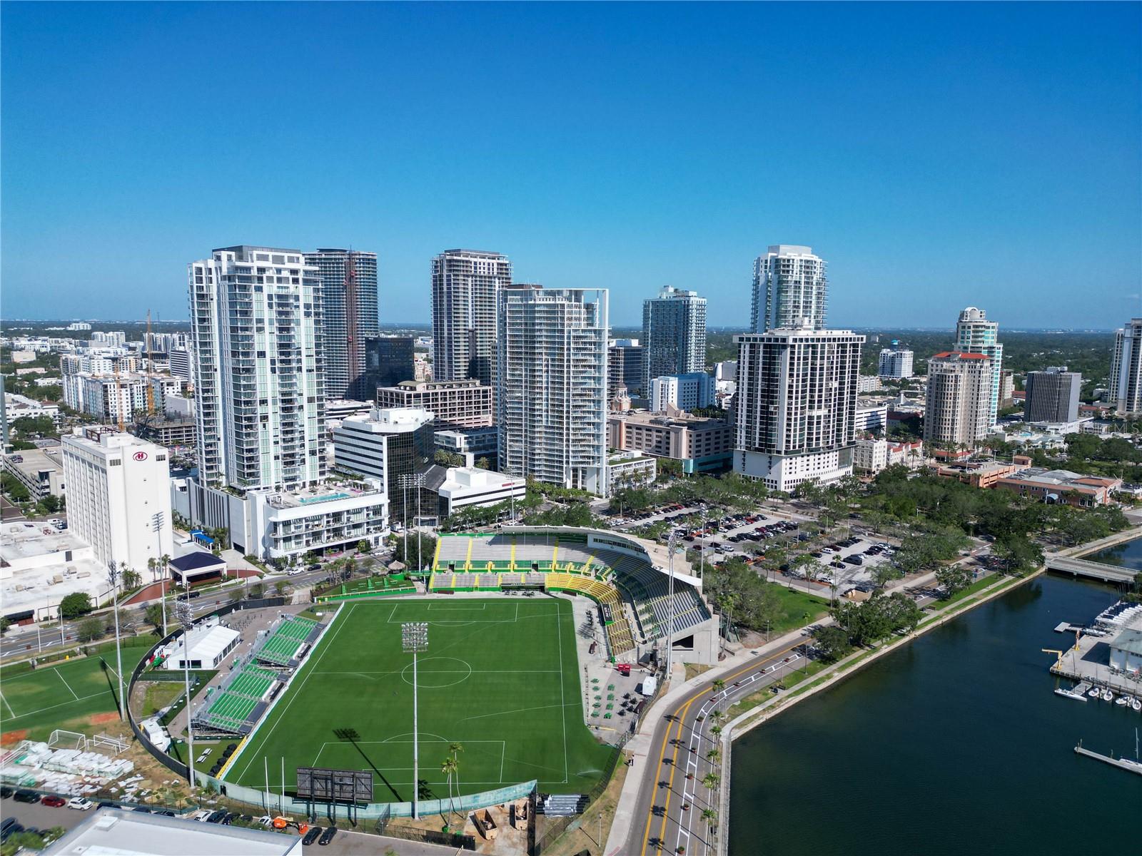 MADISON AT ST PETE II - Residential
