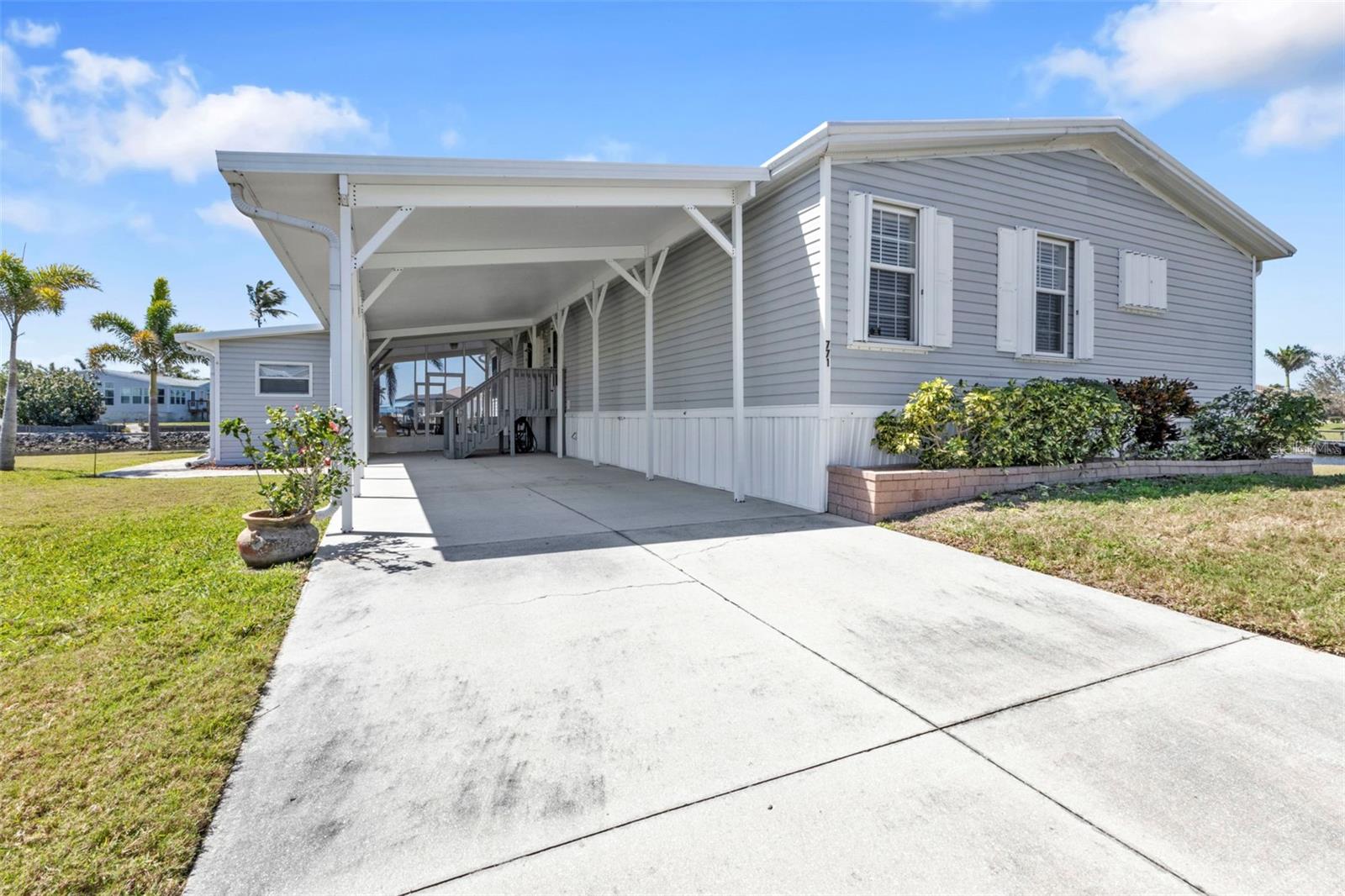 771 TANGERINE COURT