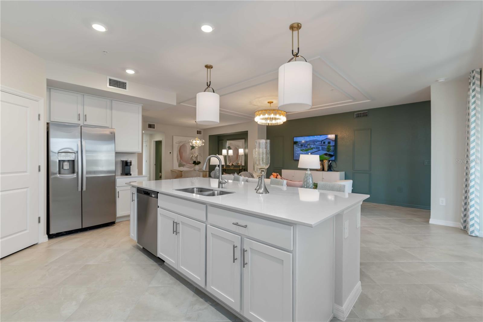 LEGENDS COVE - Residential