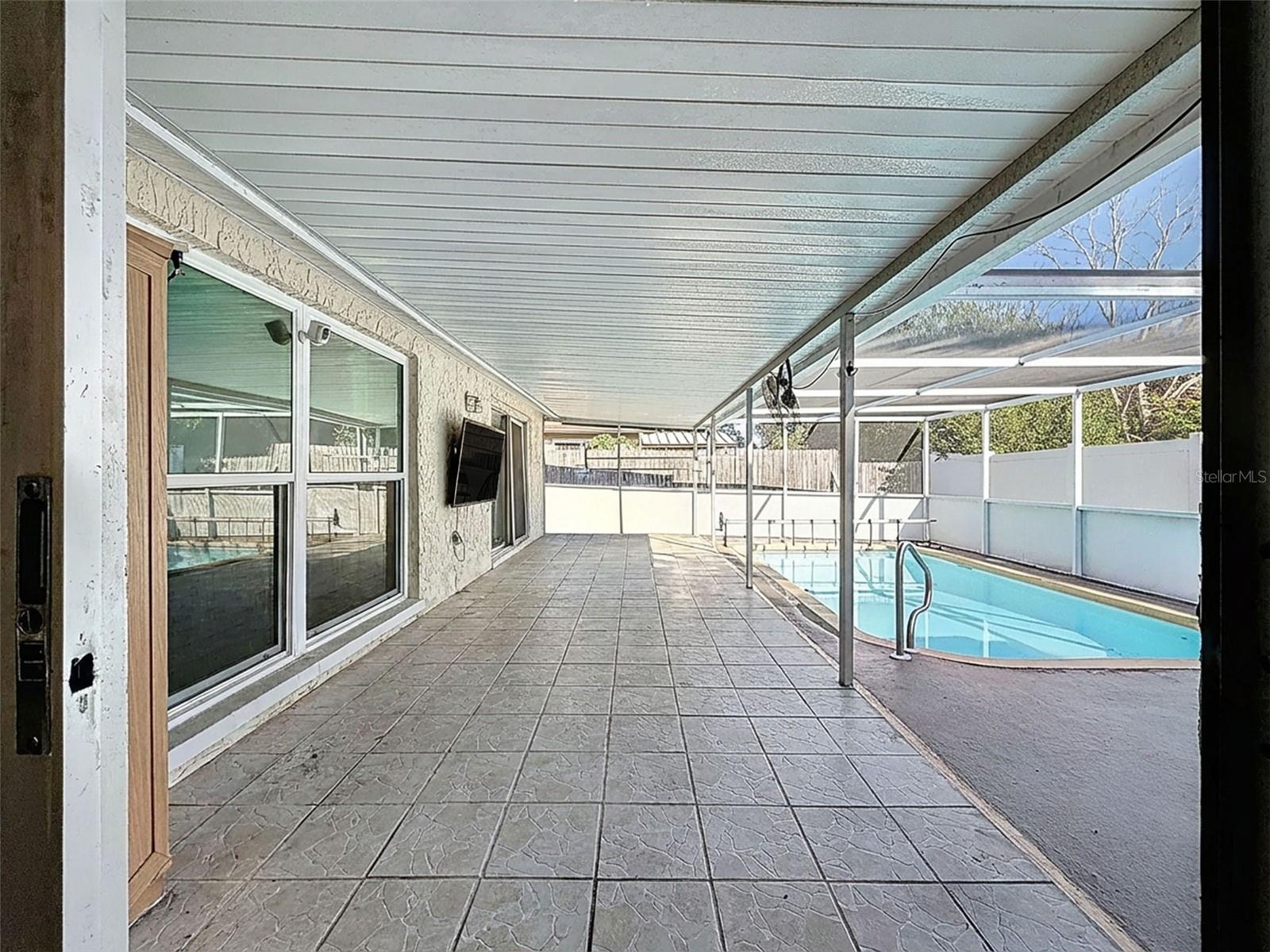 REGENCY PARK - Residential